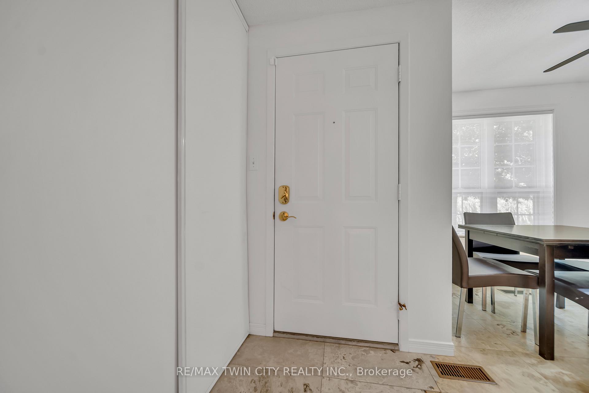 Photo 8 of Unit 40, 465 Woolwich Street N, Waterloo — HOMEH