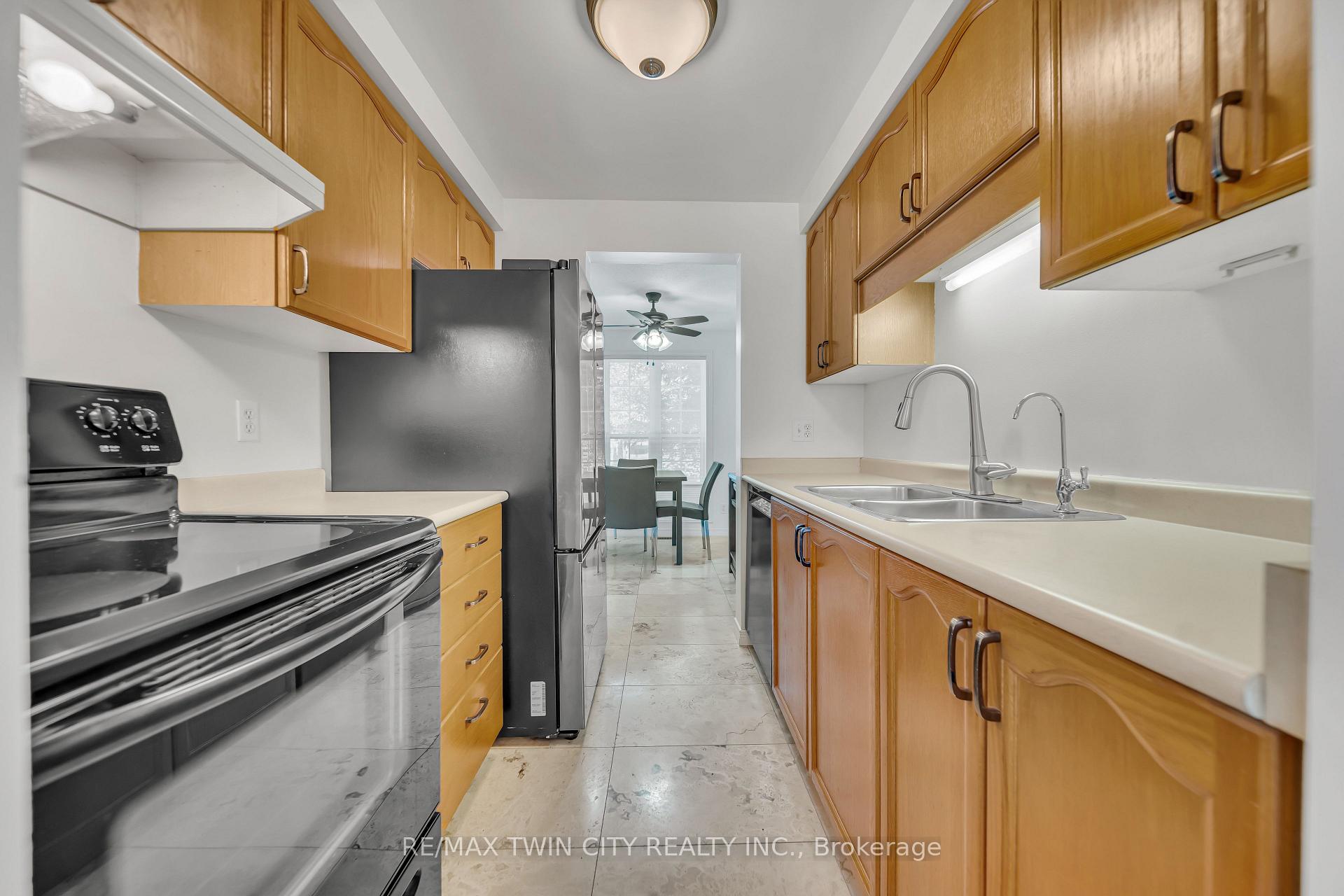 Photo 9 of Unit 40, 465 Woolwich Street N, Waterloo — HOMEH