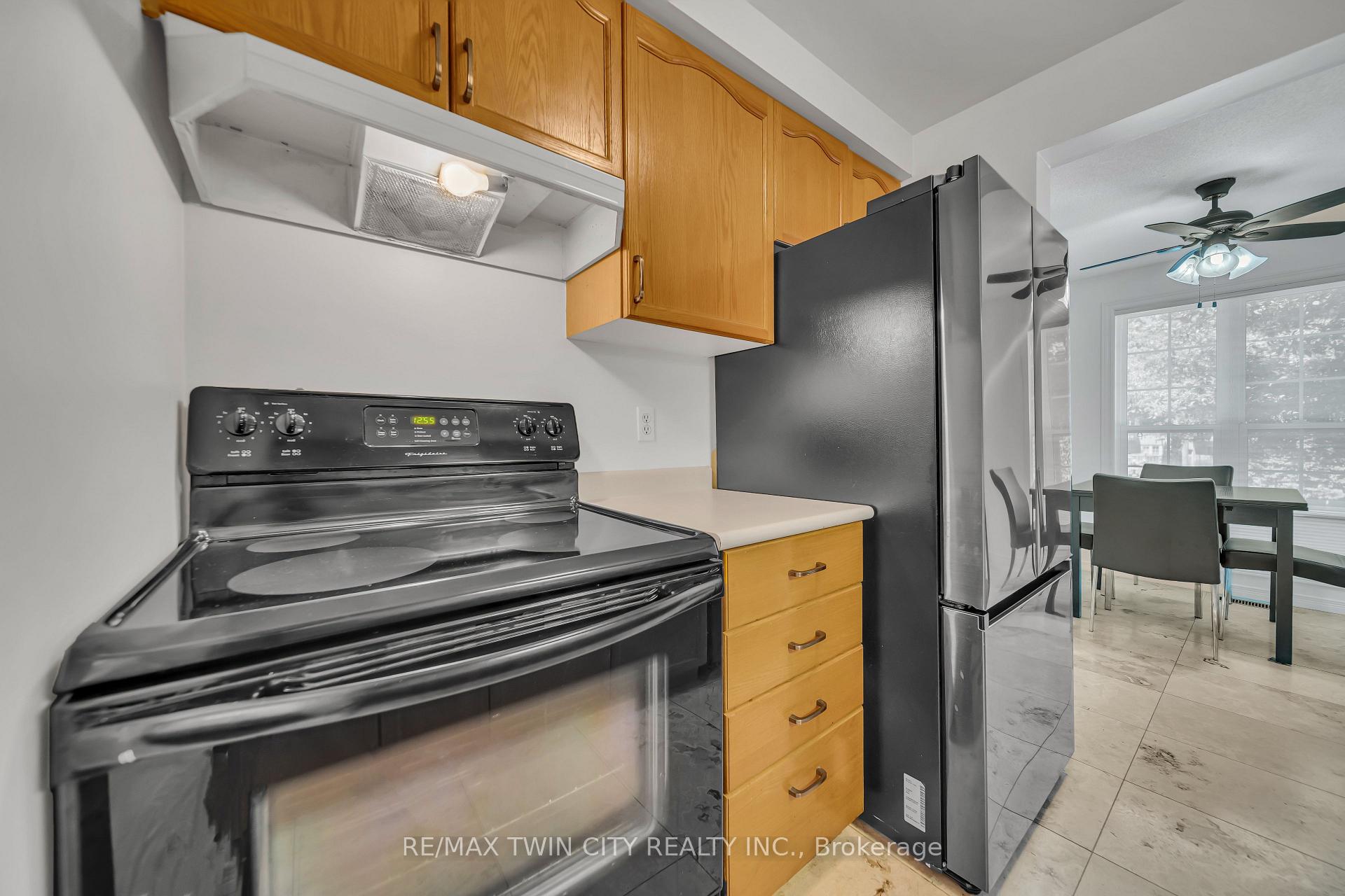 Photo 11 of Unit 40, 465 Woolwich Street N, Waterloo — HOMEH