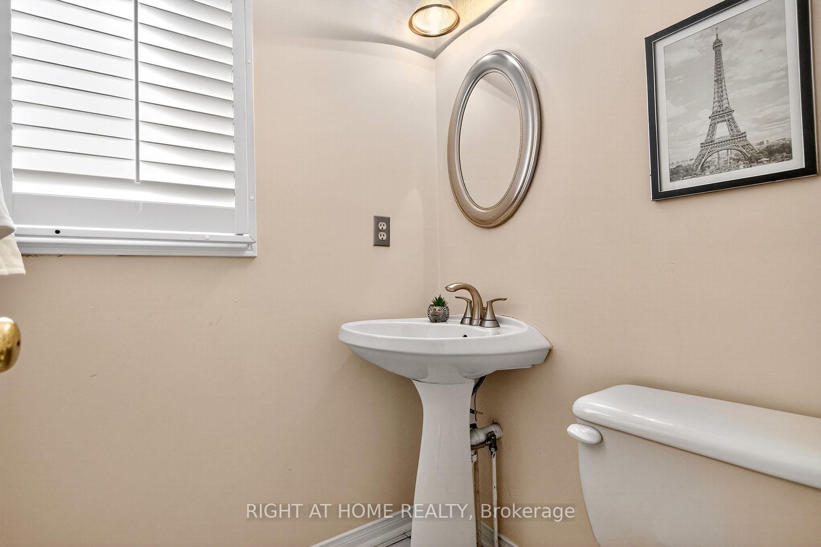 Photo 13 of Unit 63, 1725 The Chase, Mississauga, Central Erin Mills — HOMEH
