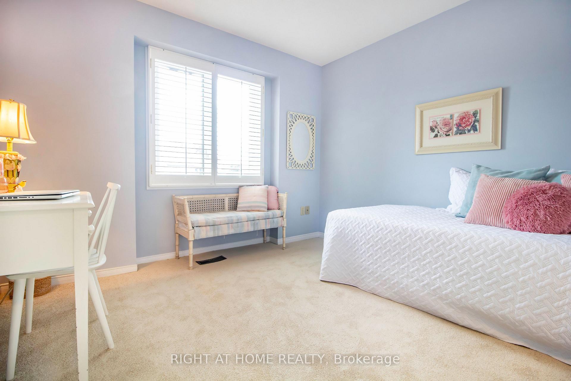 Photo 19 of Unit 63, 1725 The Chase, Mississauga, Central Erin Mills — HOMEH