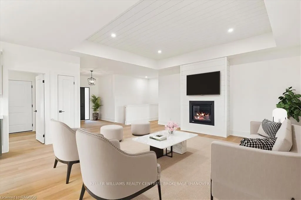 Photo 14 of 54 Chestnut Hill Crescent, Arran-Elderslie — HOMEH
