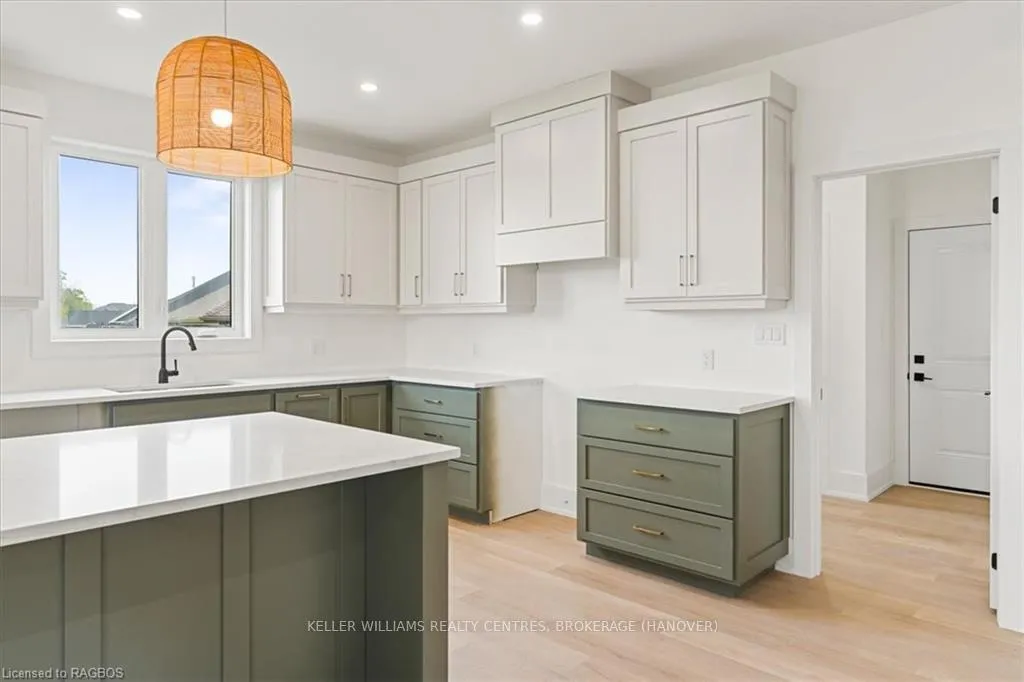 Photo 18 of 54 Chestnut Hill Crescent, Arran-Elderslie — HOMEH