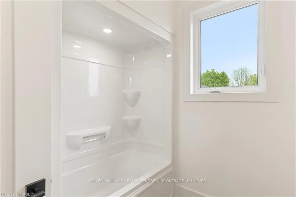 Photo 29 of 54 Chestnut Hill Crescent, Arran-Elderslie — HOMEH