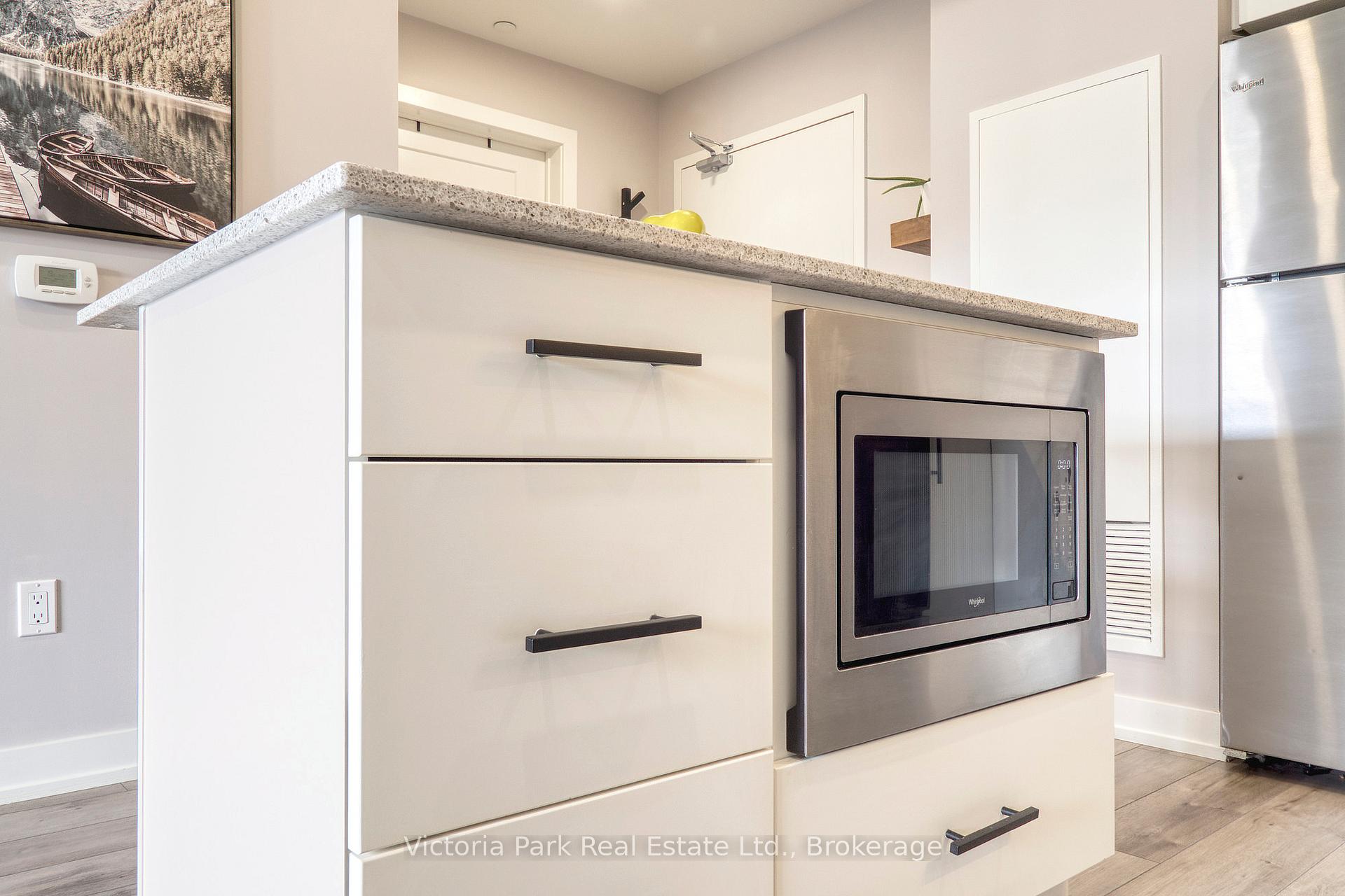 Photo 13 of Unit 610, 251 Northfield Drive E, Waterloo — HOMEH
