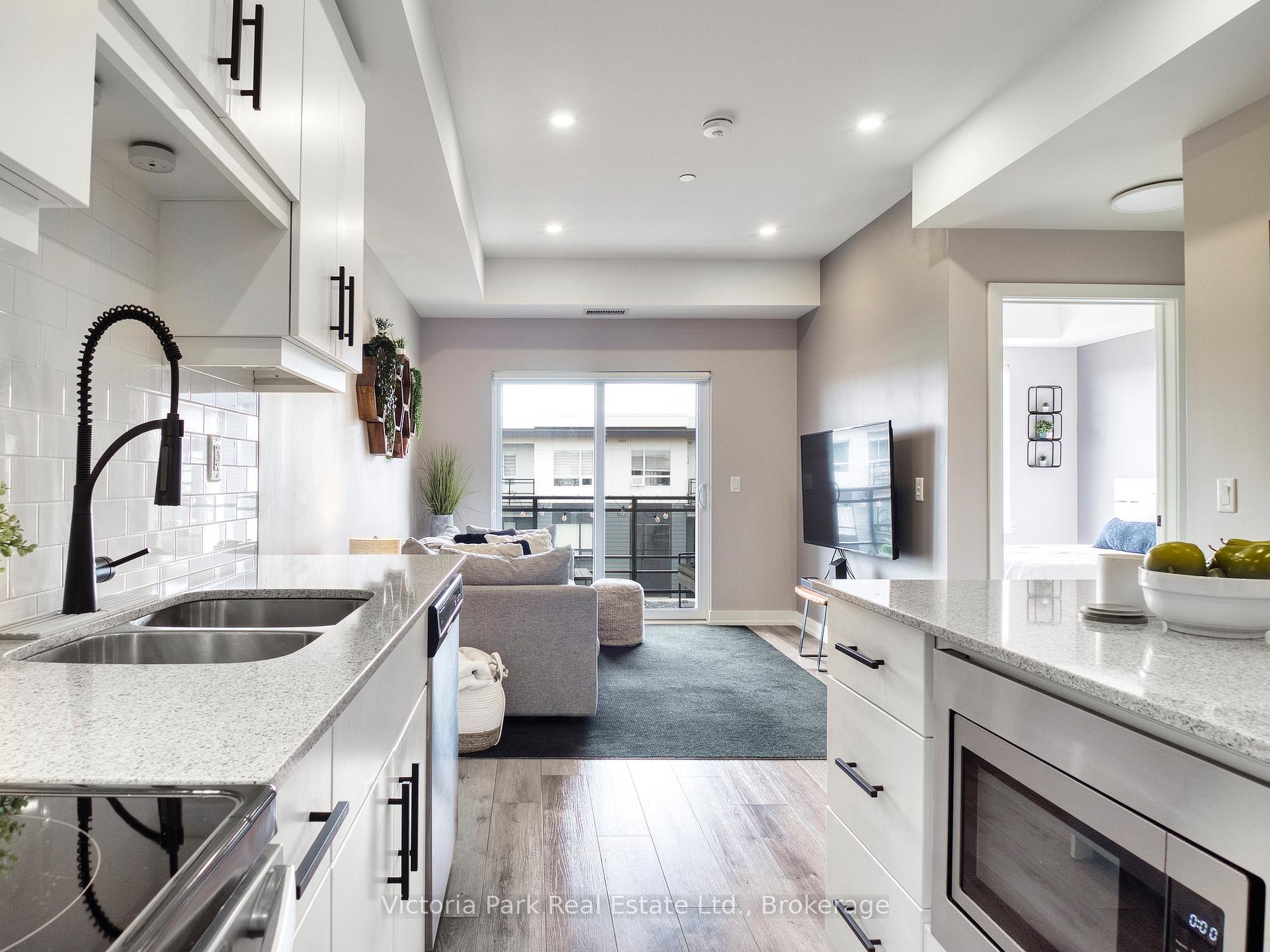 Photo 15 of Unit 610, 251 Northfield Drive E, Waterloo — HOMEH