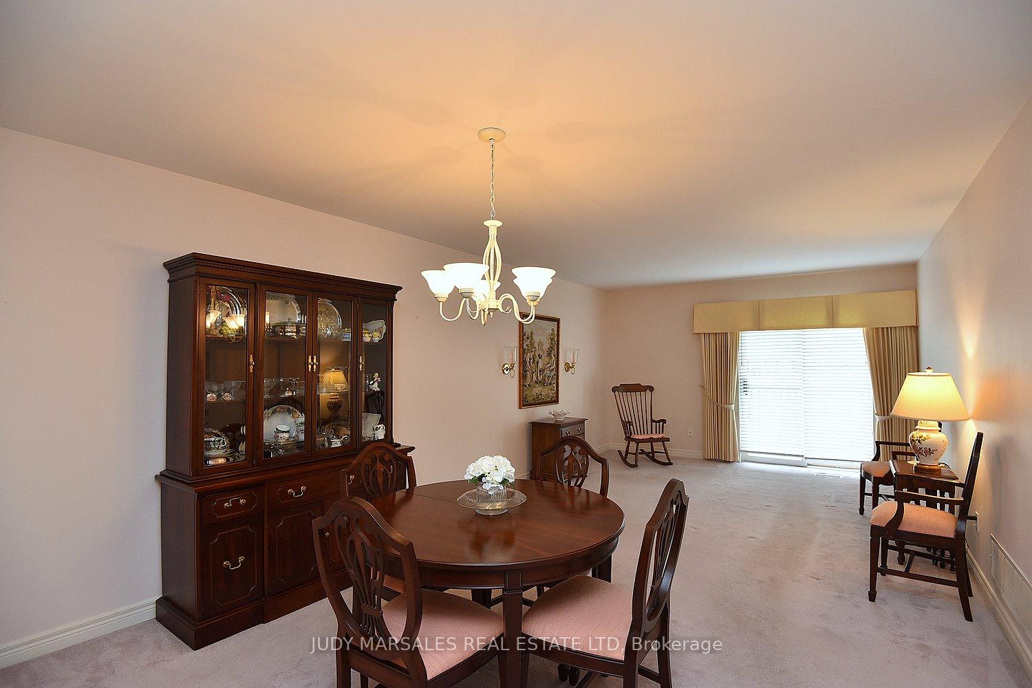 Photo 13 of Unit 26, 47 Main Street N, Hamilton, Waterdown — HOMEH