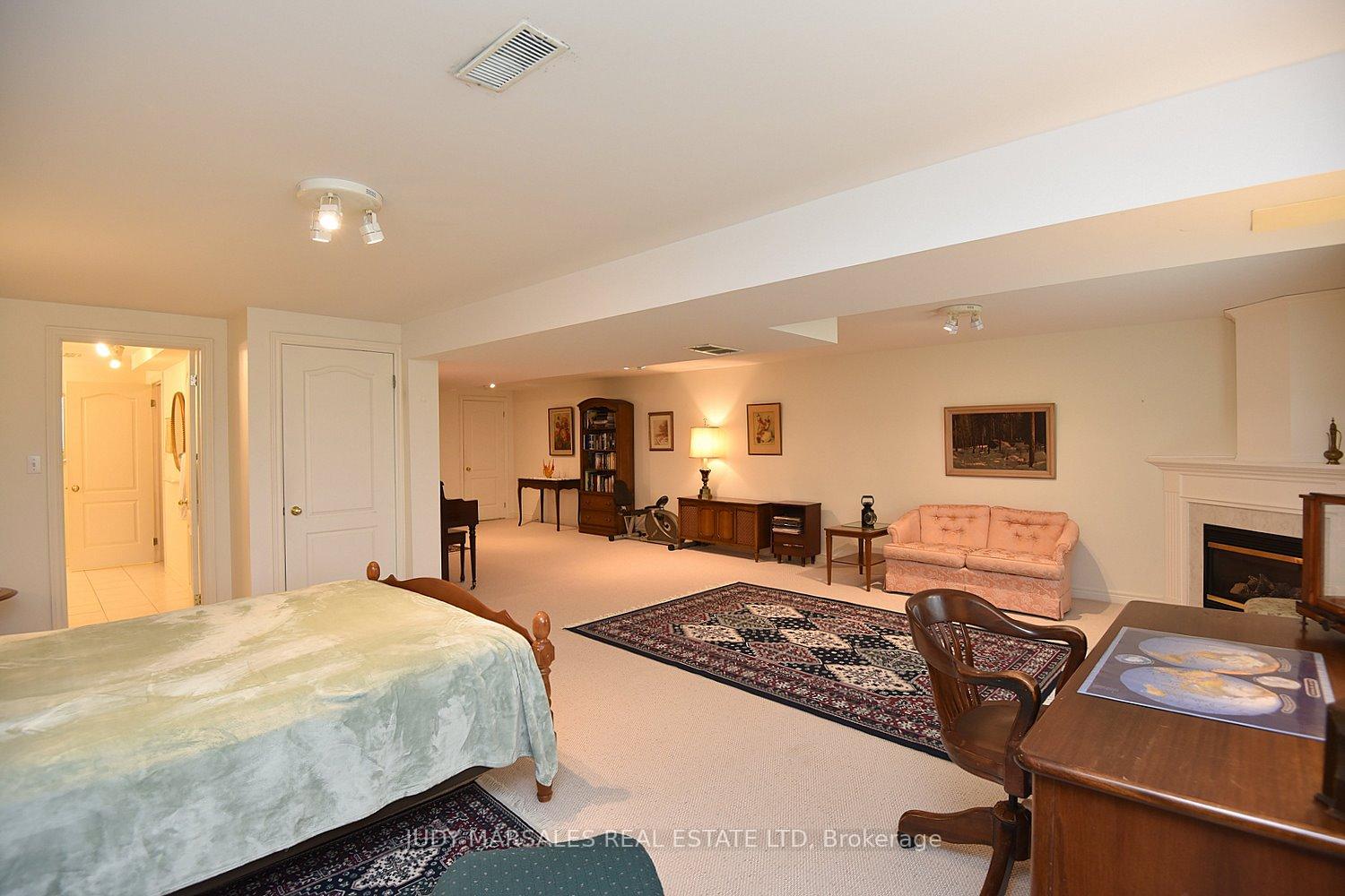 Photo 33 of Unit 26, 47 Main Street N, Hamilton, Waterdown — HOMEH