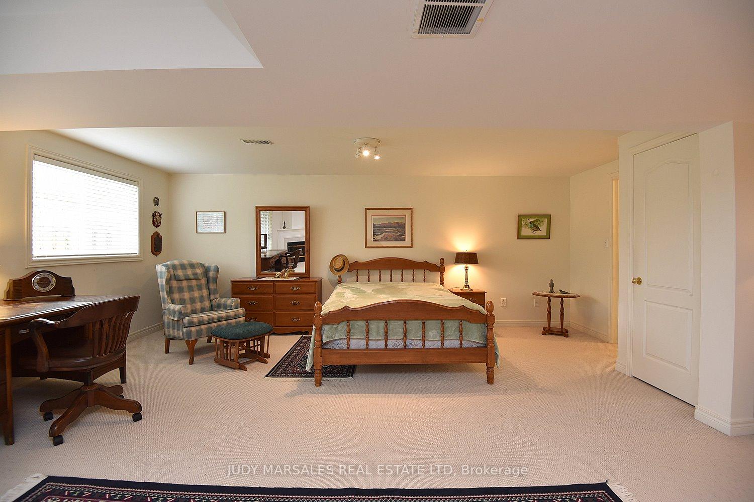 Photo 35 of Unit 26, 47 Main Street N, Hamilton, Waterdown — HOMEH