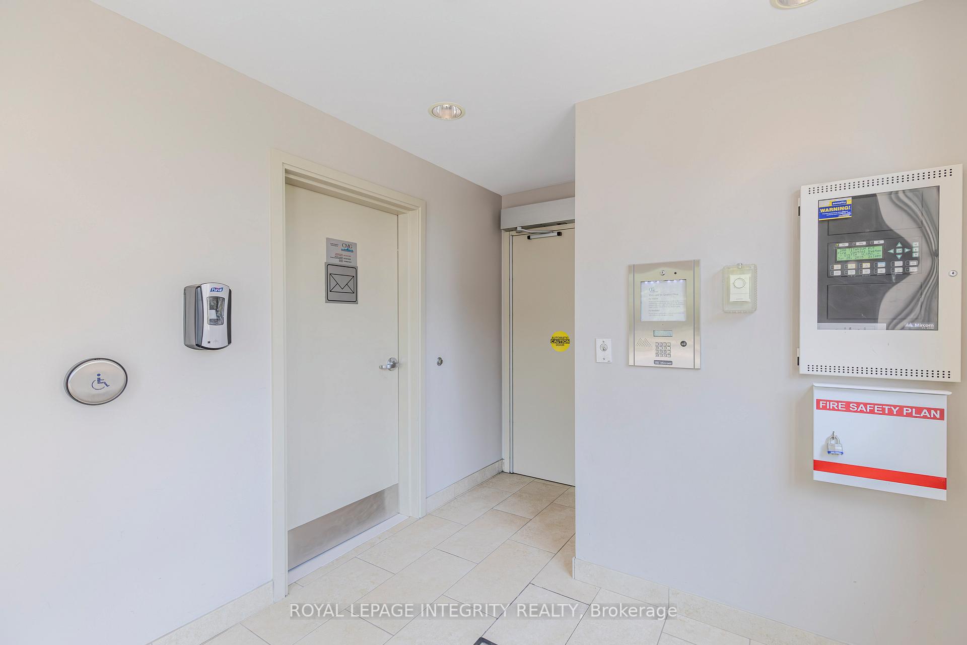 Photo 4 of Unit 205, 200 Titanium Private, Ottawa, Convent Glen North — HOMEH