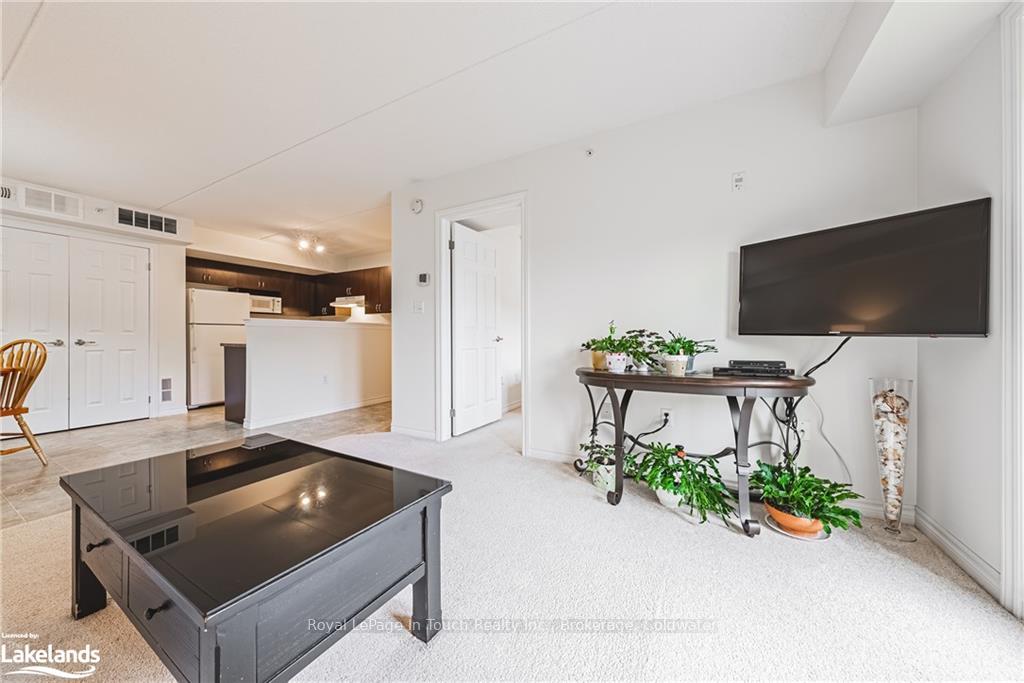 Photo 5 of Unit 104, 1360 Main Street E, Milton, Dempsey — HOMEH