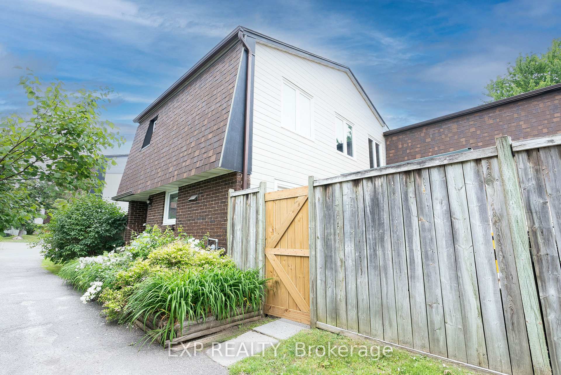 Photo 2 of Unit 75, 3691 Albion Road, Ottawa, Sawmill Creek/Timbermill — HOMEH