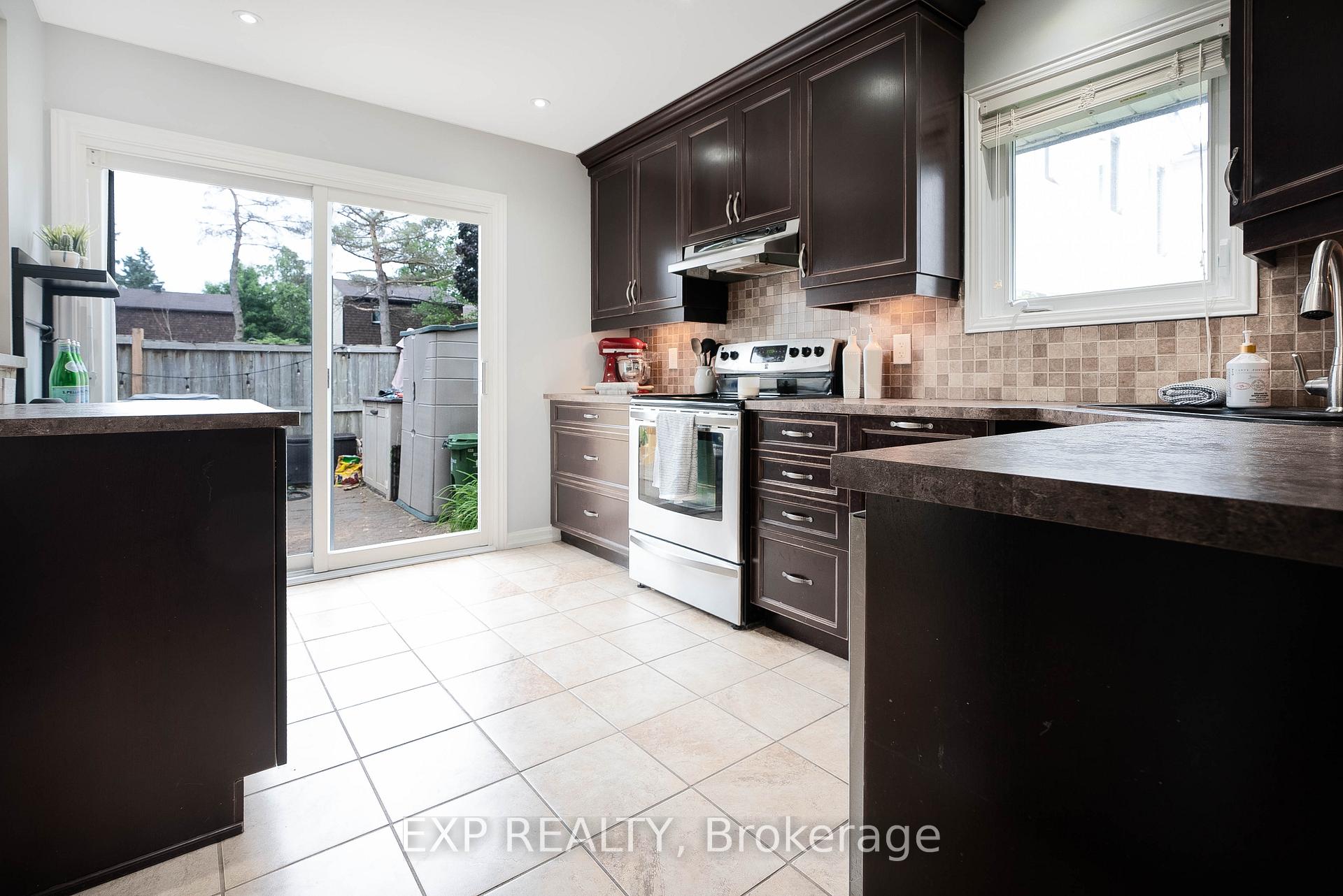 Photo 9 of Unit 75, 3691 Albion Road, Ottawa, Sawmill Creek/Timbermill — HOMEH