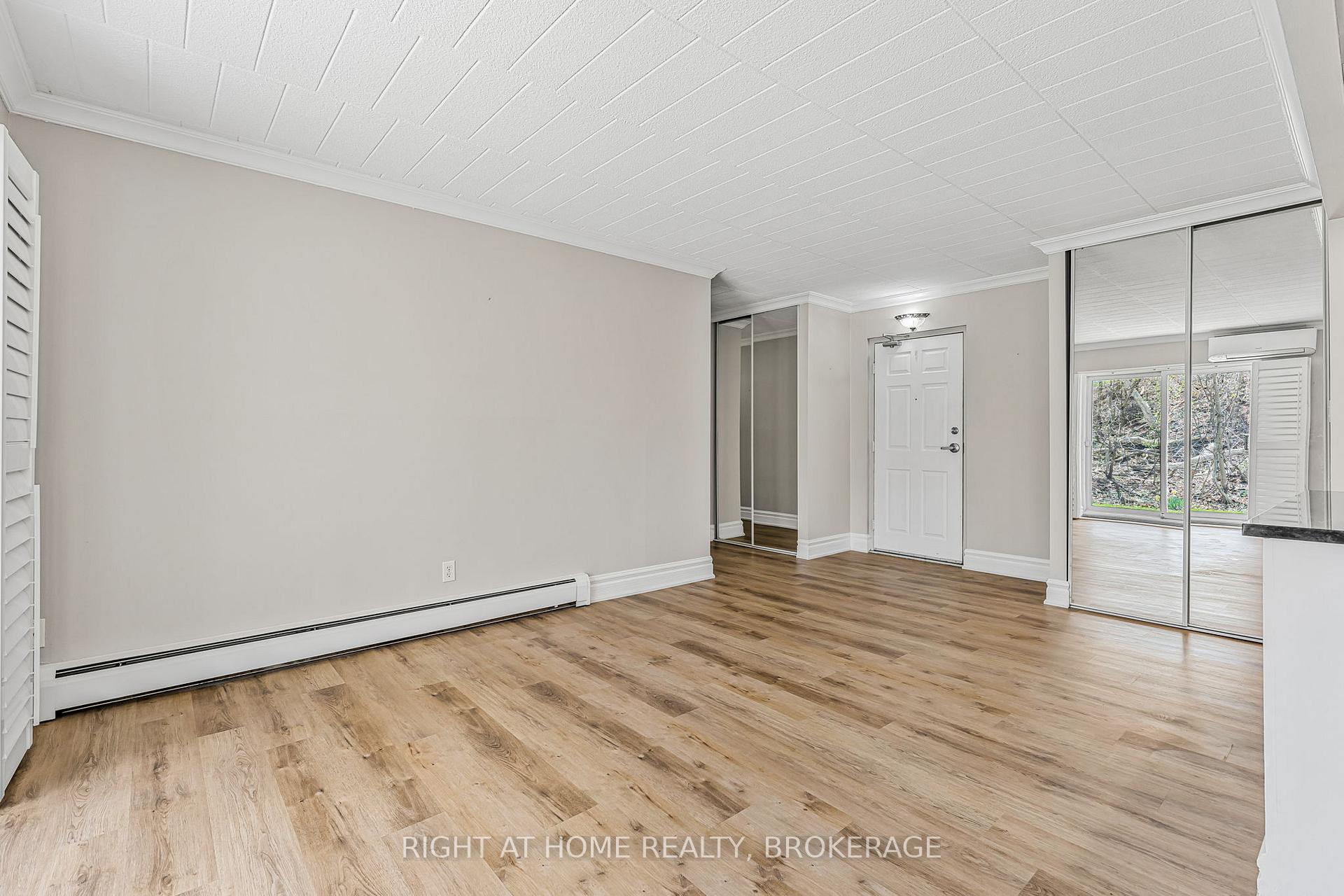 Photo 8 of Unit 102, 20 John Street, Grimsby, Grimsby East — HOMEH