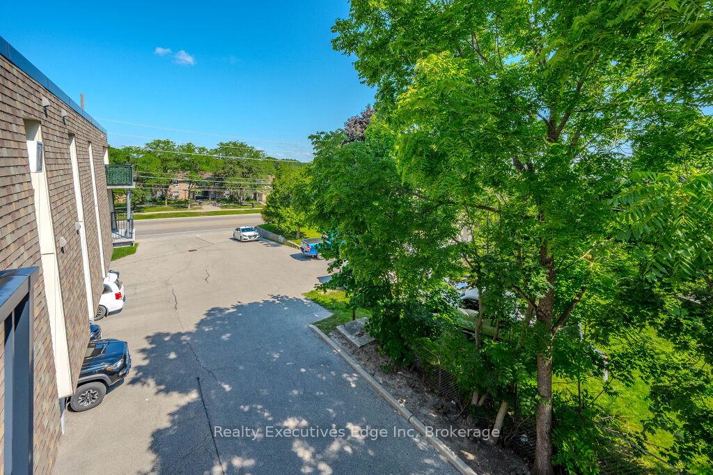 Photo 30 of Unit 307, 234 Willow Road, Guelph, Junction/Onward Willow — HOMEH