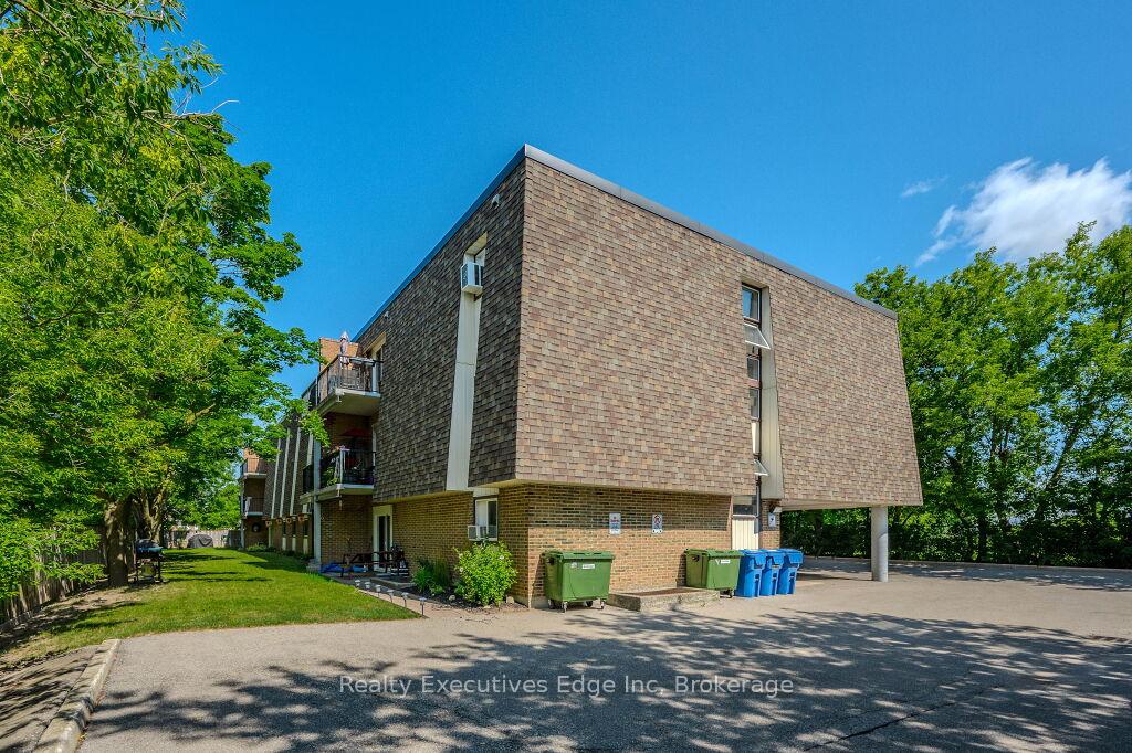 Photo 34 of Unit 307, 234 Willow Road, Guelph, Junction/Onward Willow — HOMEH