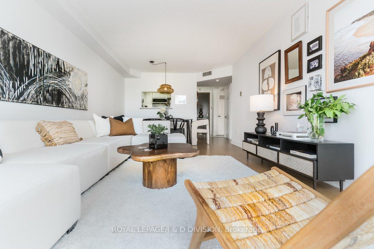 Photo 12 of Unit 507, 7 Broadway Avenue, Toronto, Mount Pleasant West — HOMEH