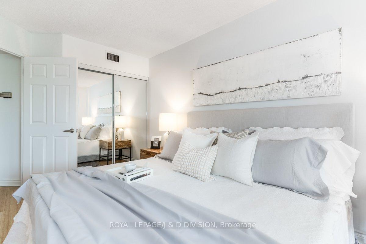 Photo 19 of Unit 507, 7 Broadway Avenue, Toronto, Mount Pleasant West — HOMEH