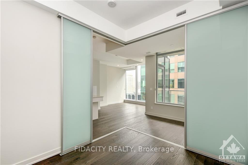 Photo 12 of Unit 1601, 101 Queen Street, Ottawa, Ottawa Centre — HOMEH