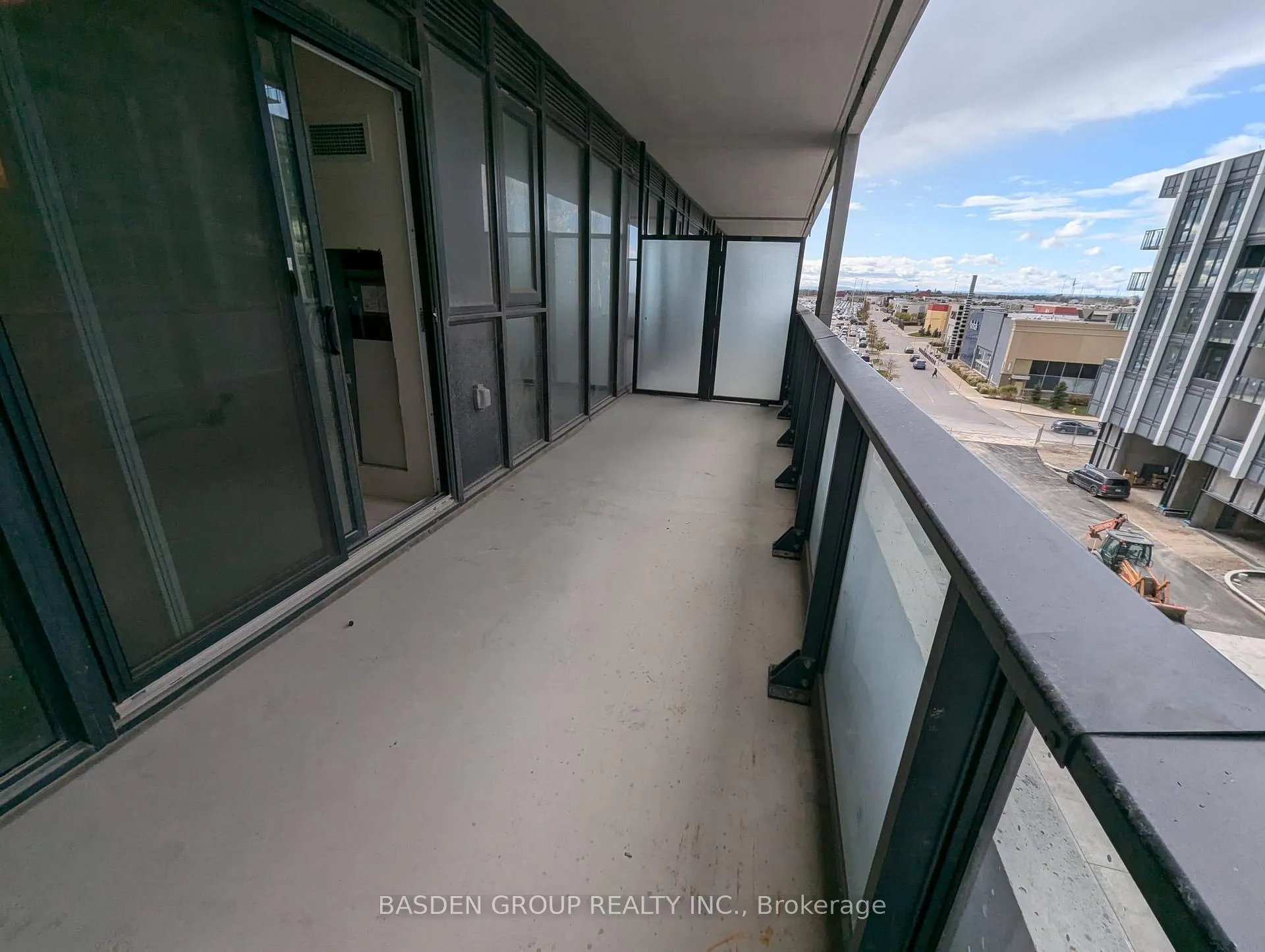 Photo 14 of Unit 433, 8960 Jane Street, Vaughan, Vellore Village — HOMEH