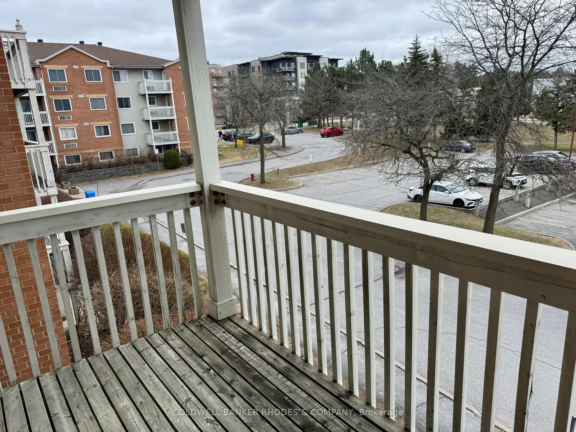 Photo 13 of Unit 302, 325 Centrum Boulevard, Ottawa, Bilberry Creek/Queenswood Heights — HOMEH