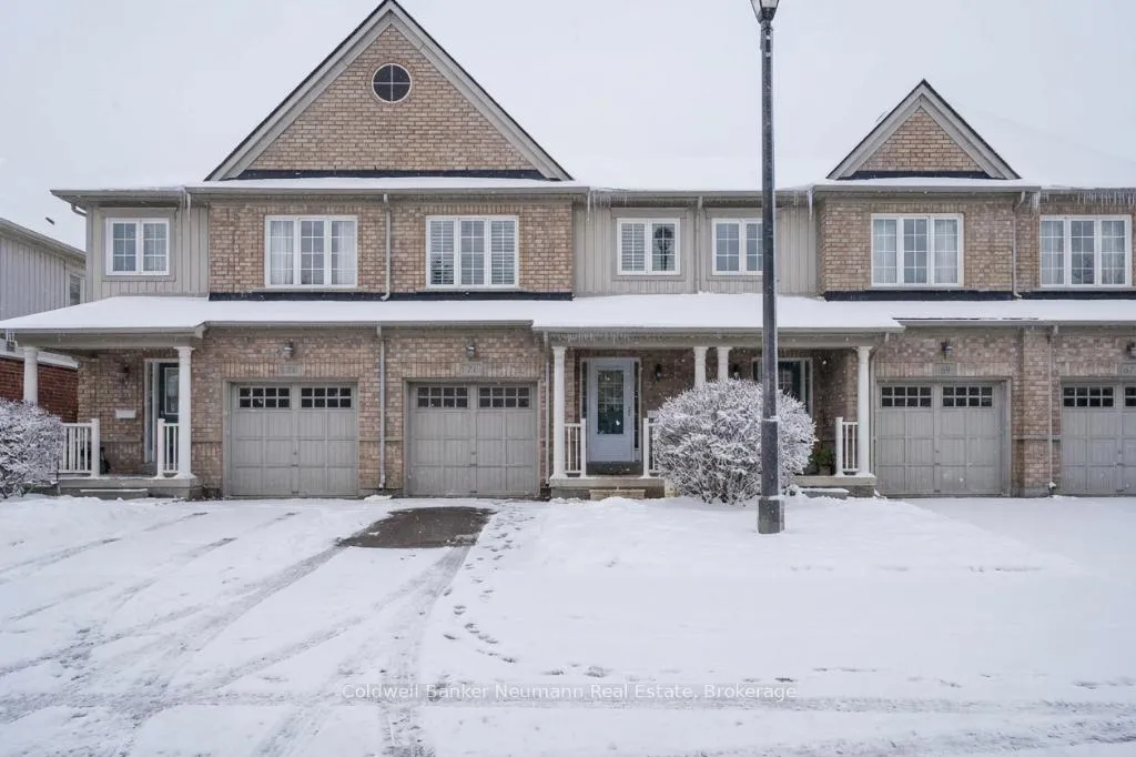 Front of Unit 71, 1035 Victoria Road S