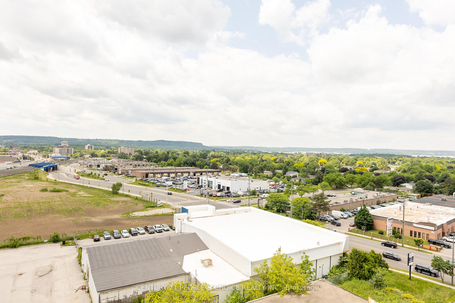 Photo 31 of Unit 1001, 716 Main Street E, Milton, Timberlea — HOMEH
