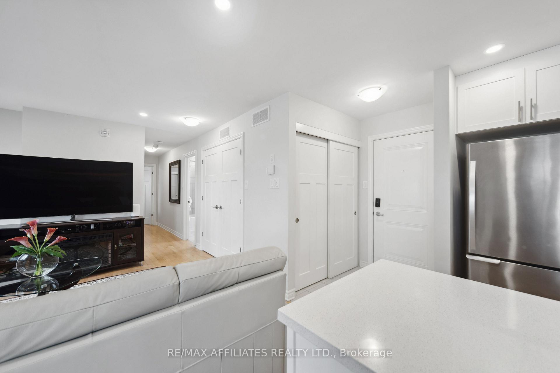 Photo 15 of Unit 4, 365 Tribeca Private, Ottawa, Barrhaven - Longfields — HOMEH