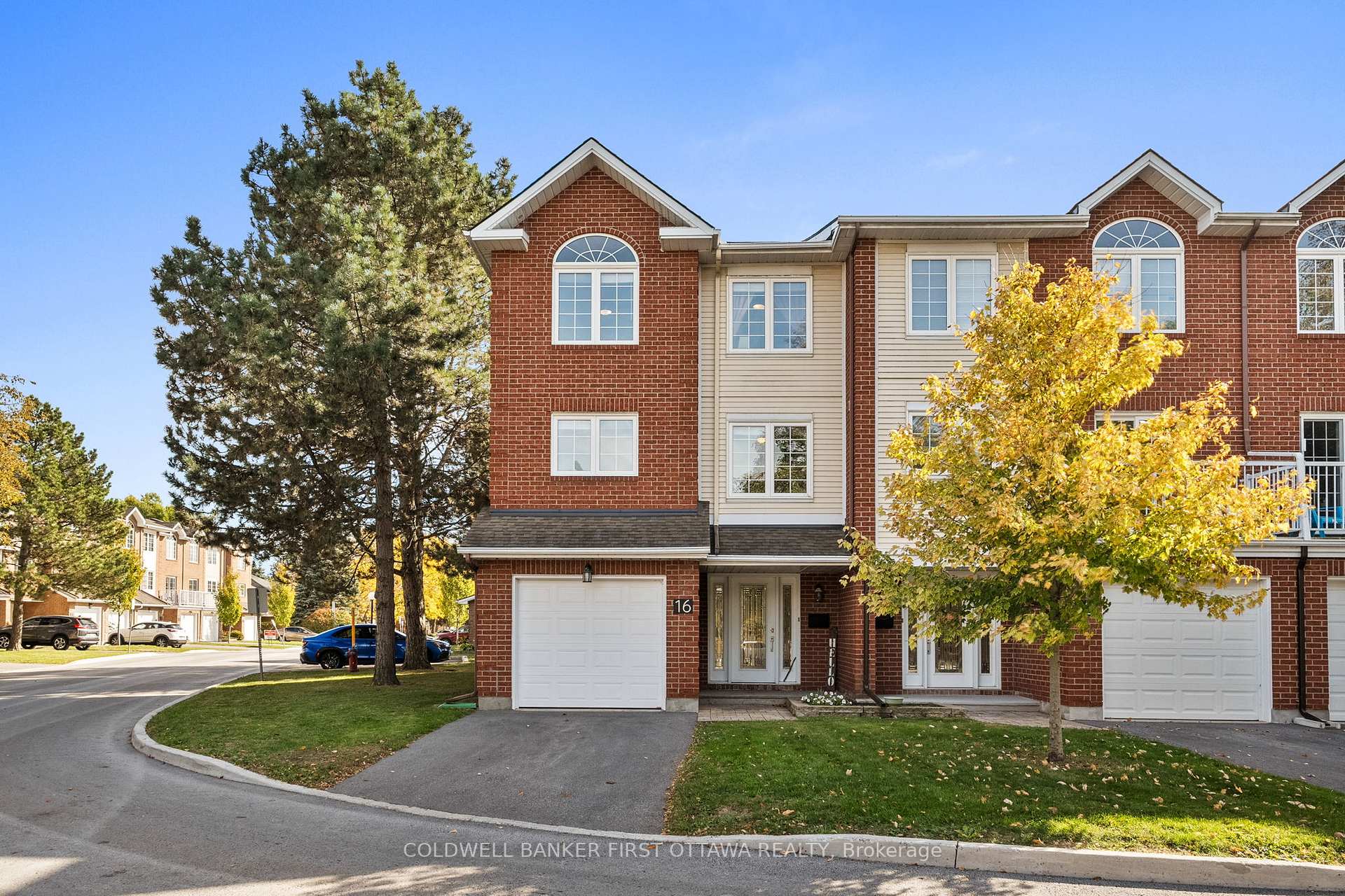 Photo 1 of 16 Wrenwood Crescent, Ottawa, Centrepointe — HOMEH