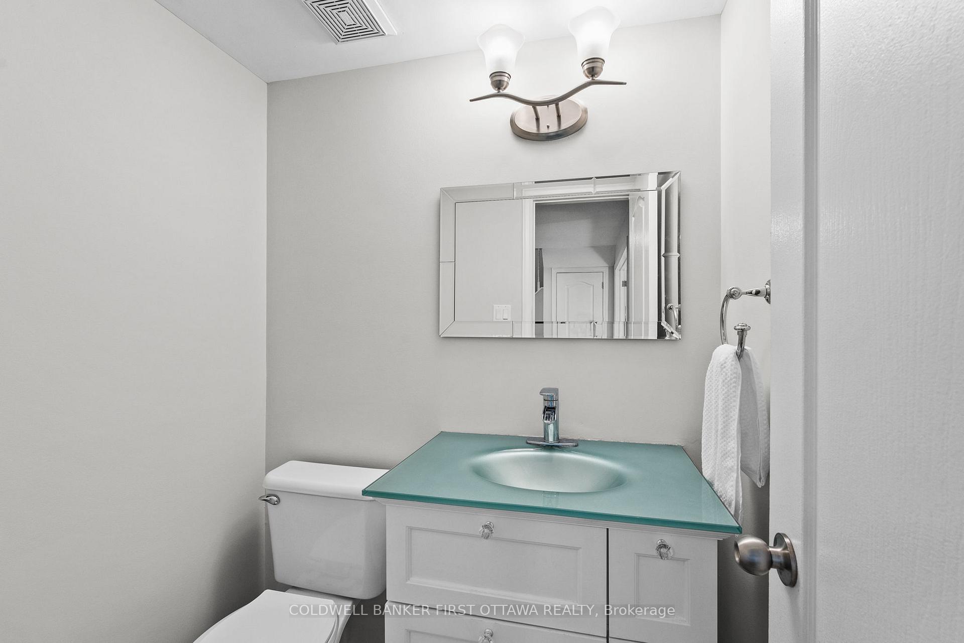 Photo 6 of 16 Wrenwood Crescent, Ottawa, Centrepointe — HOMEH