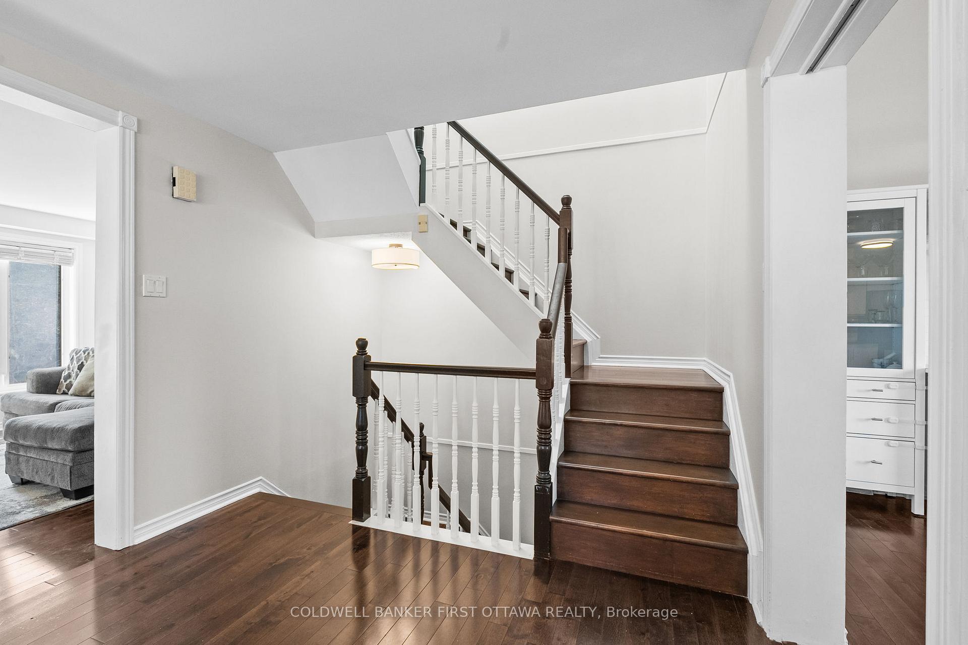 Photo 10 of 16 Wrenwood Crescent, Ottawa, Centrepointe — HOMEH