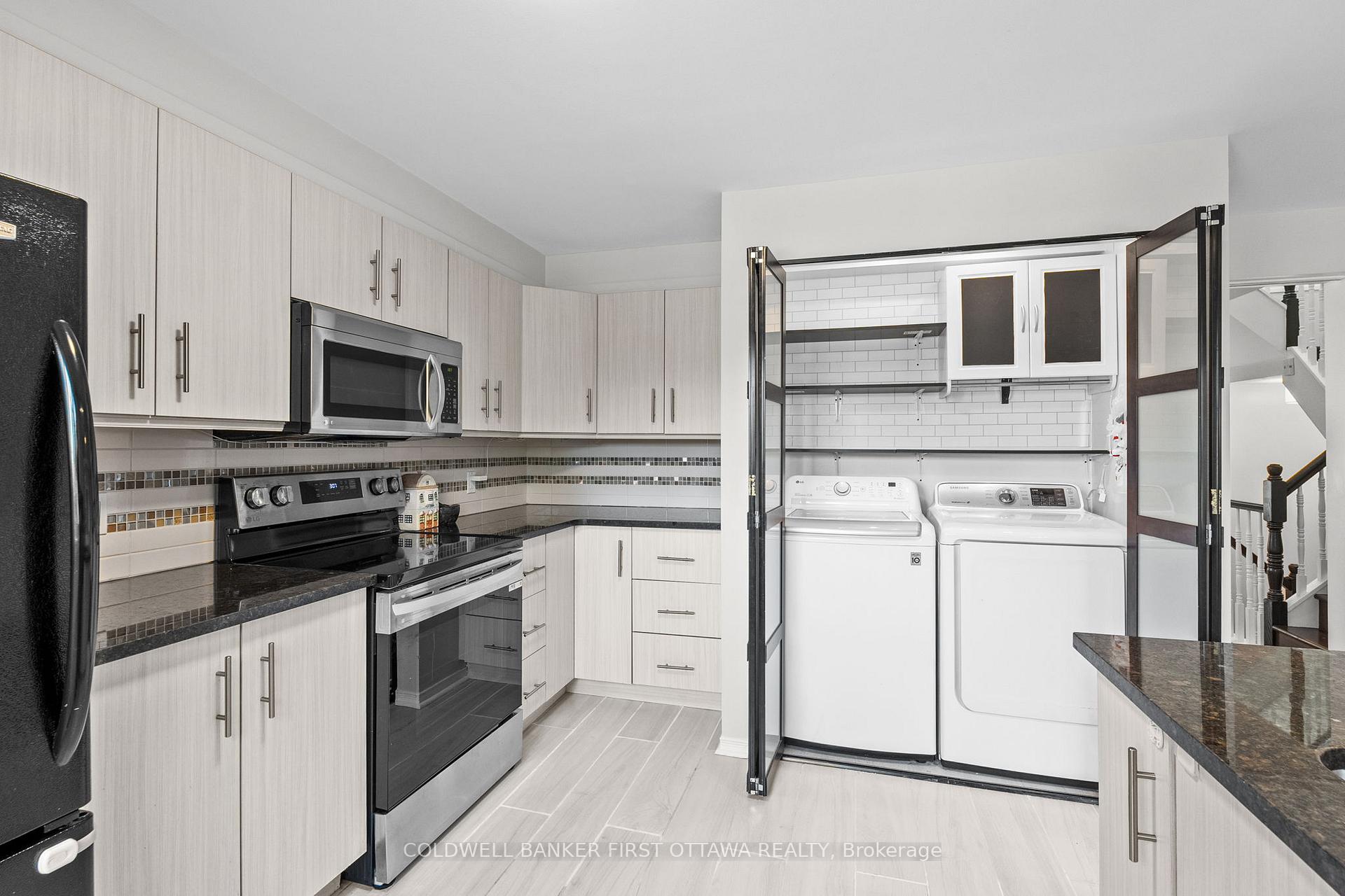 Photo 22 of 16 Wrenwood Crescent, Ottawa, Centrepointe — HOMEH