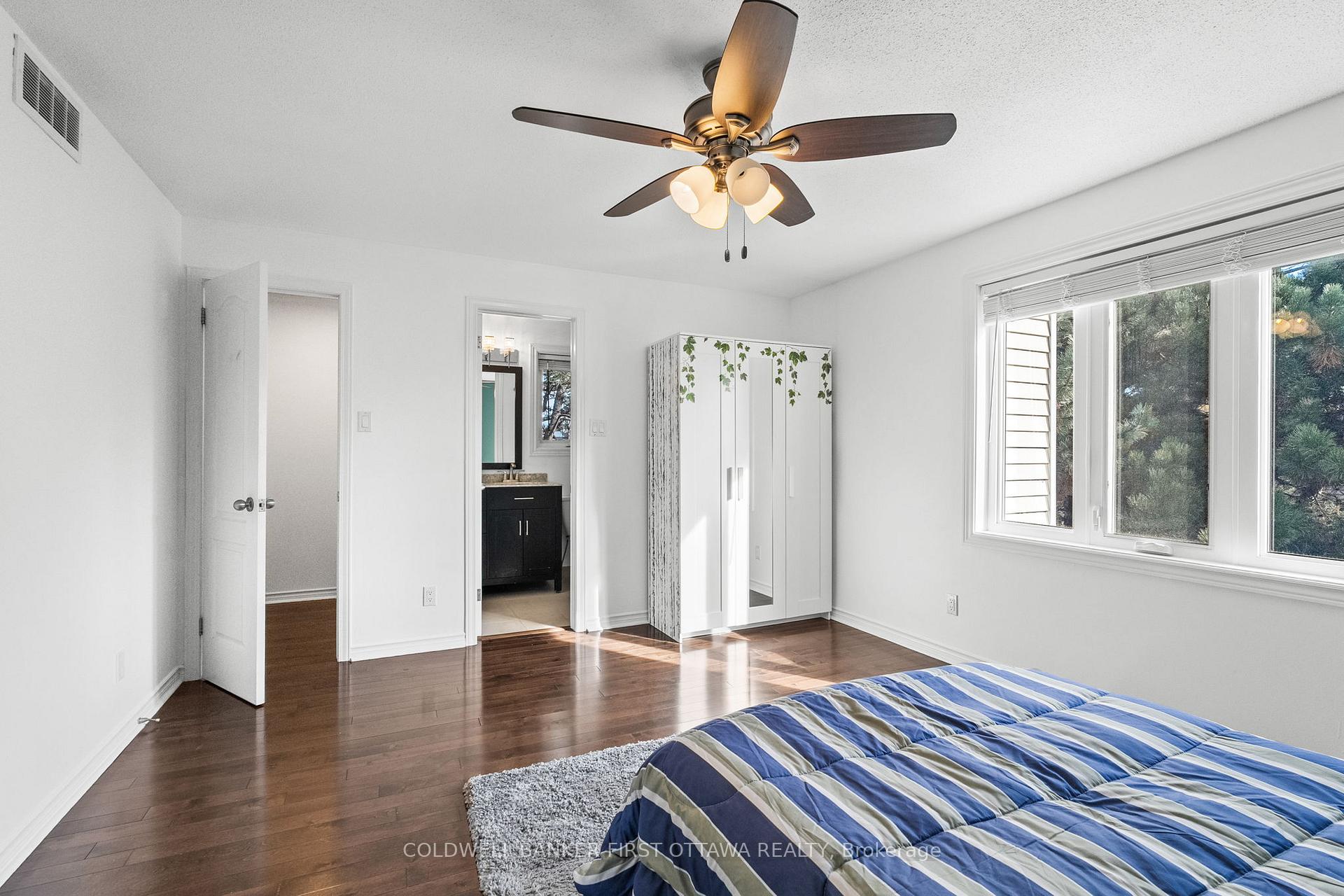 Photo 34 of 16 Wrenwood Crescent, Ottawa, Centrepointe — HOMEH