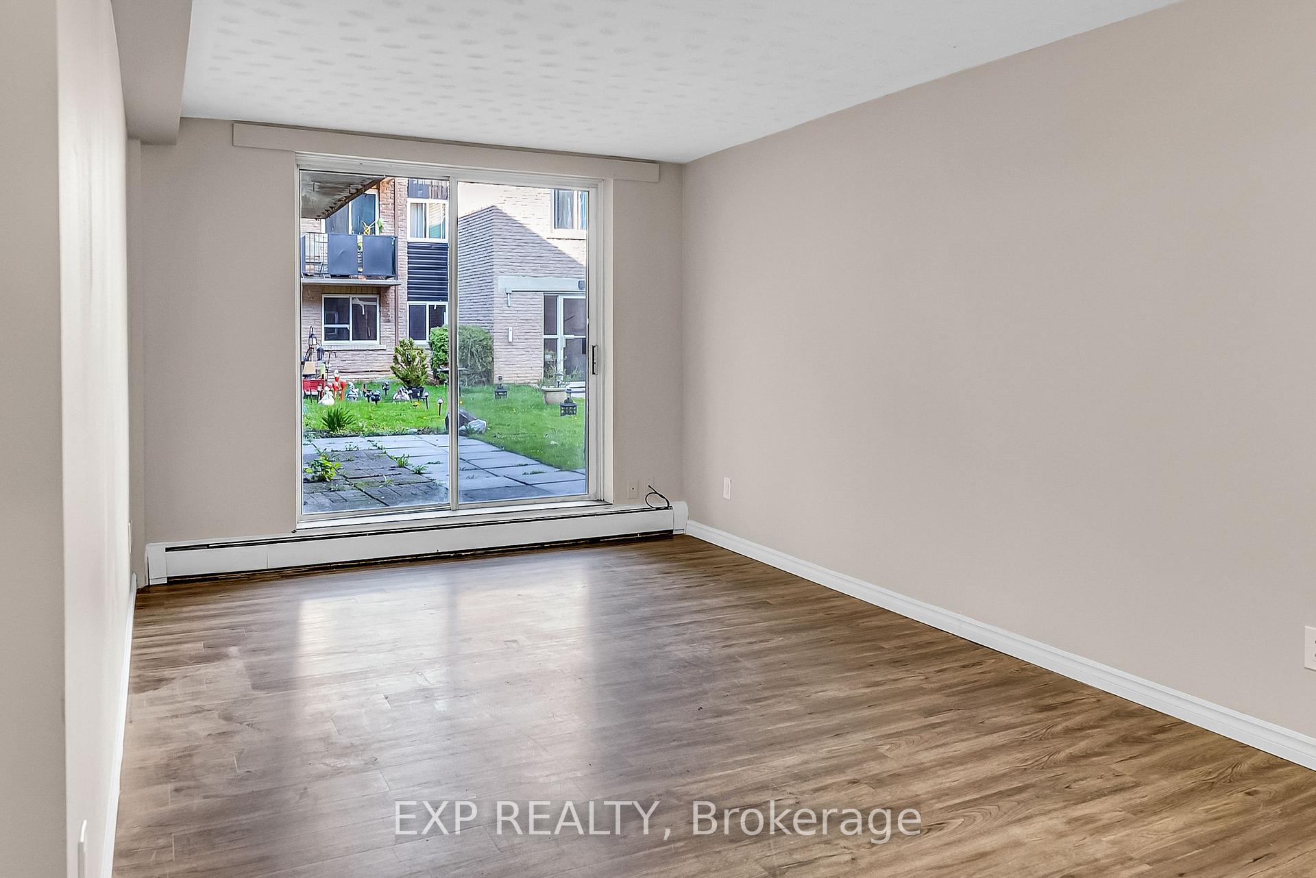 Photo 3 of Unit 101, 601 Barber Avenue N, North Perth, Listowel — HOMEH