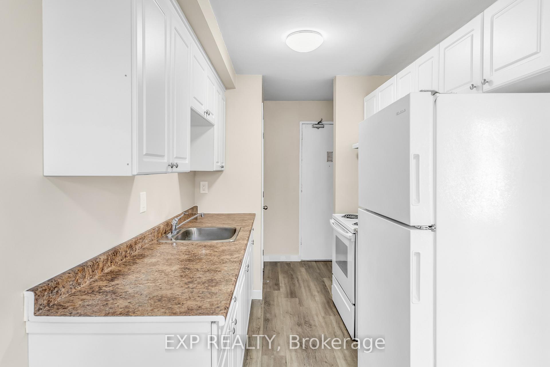 Photo 4 of Unit 101, 601 Barber Avenue N, North Perth, Listowel — HOMEH