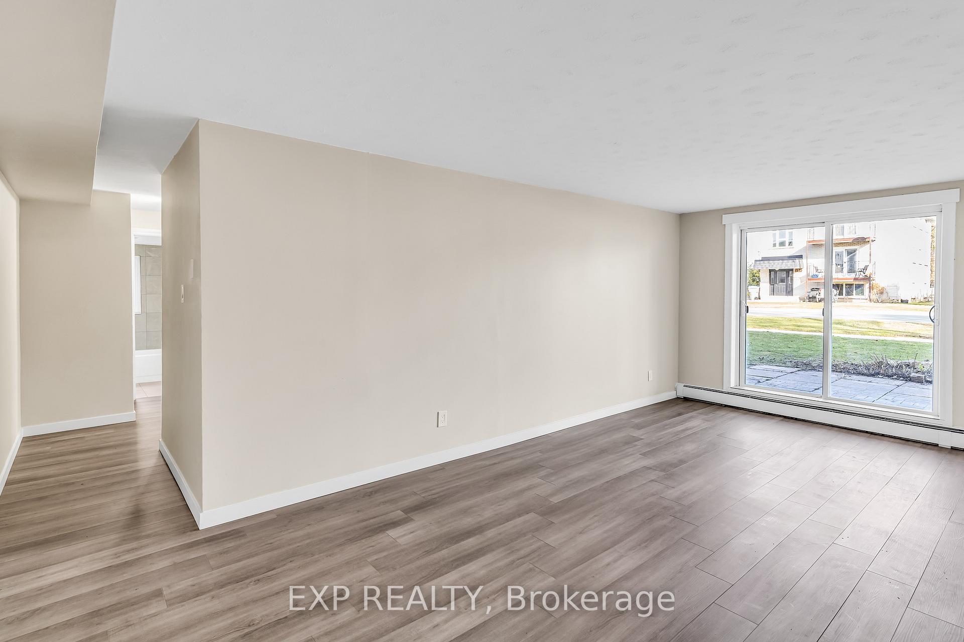 Photo 10 of Unit 101, 601 Barber Avenue N, North Perth, Listowel — HOMEH