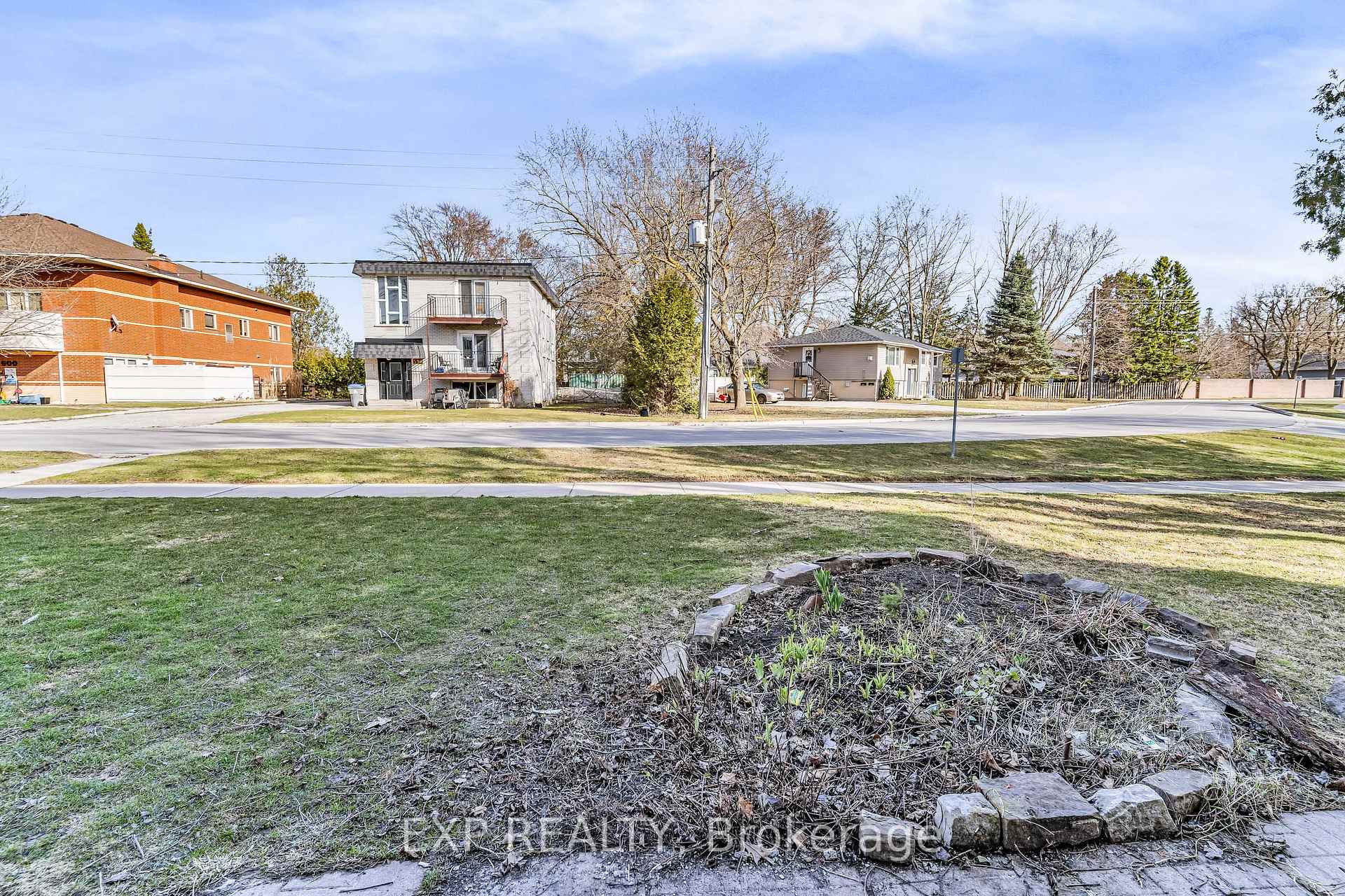 Photo 18 of Unit 101, 601 Barber Avenue N, North Perth, Listowel — HOMEH