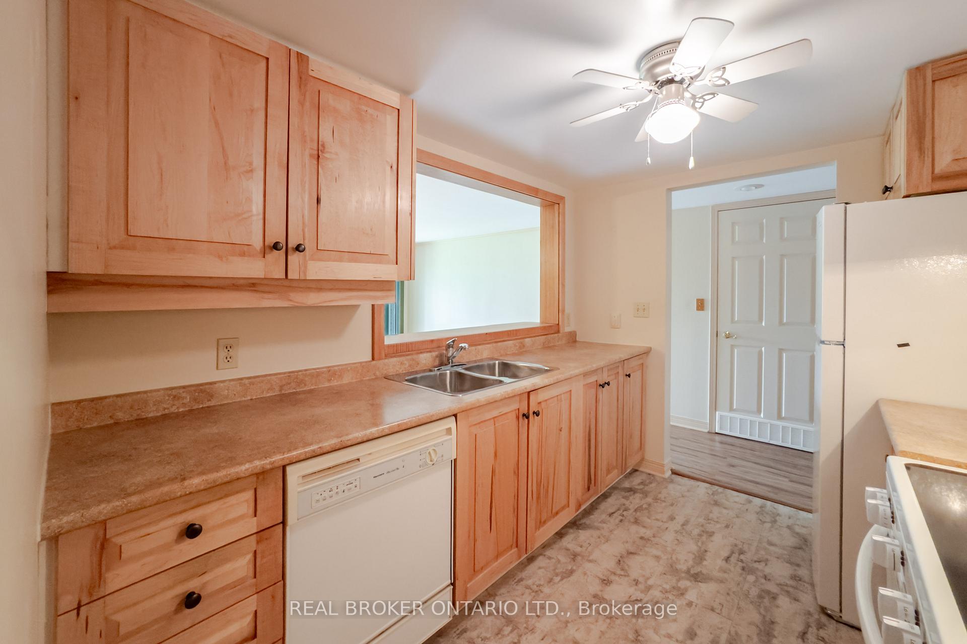 Photo 6 of Unit 202, 23 Rogers Road, Perth — HOMEH