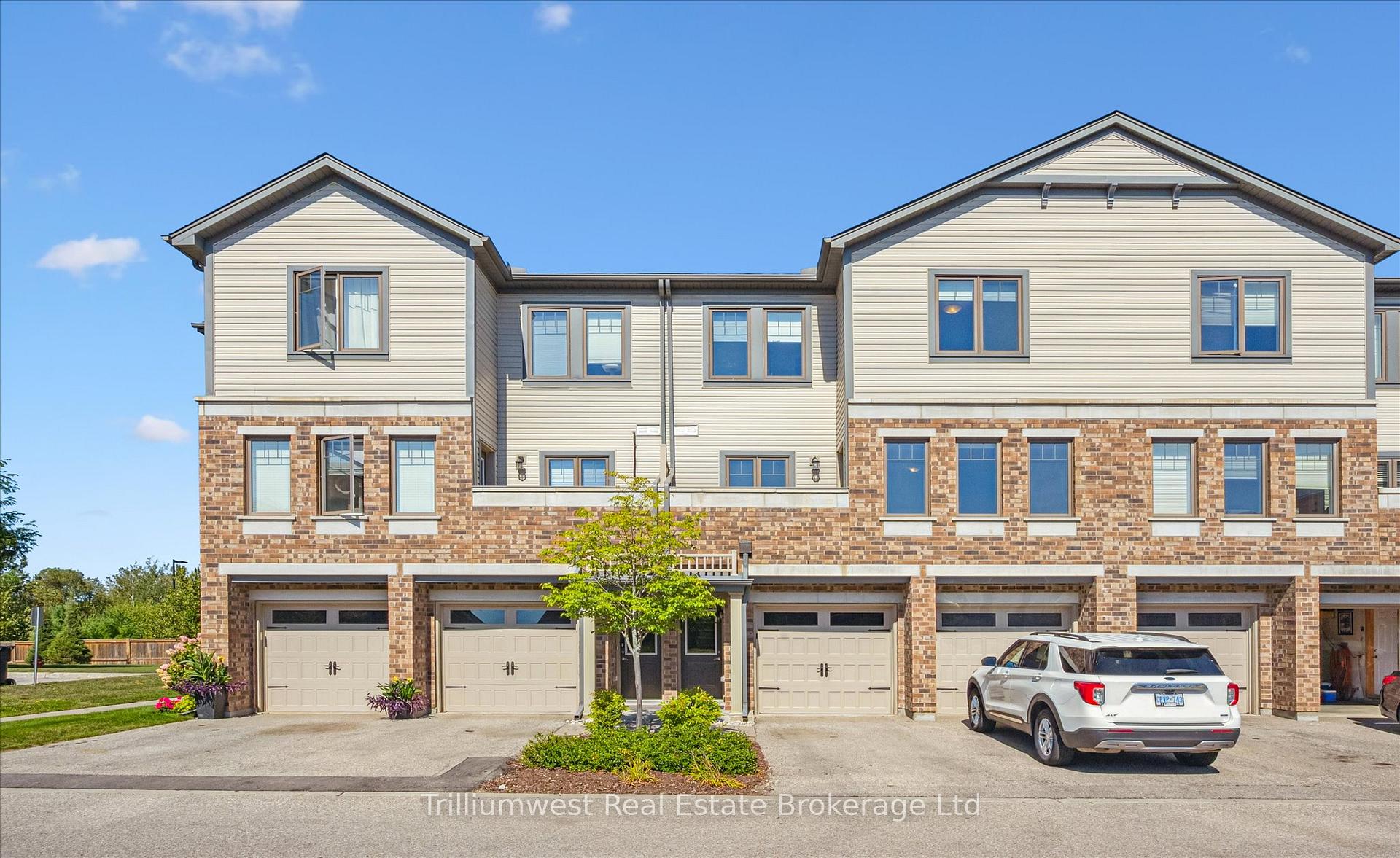 Front of Unit 13, 39 Kay Crescent