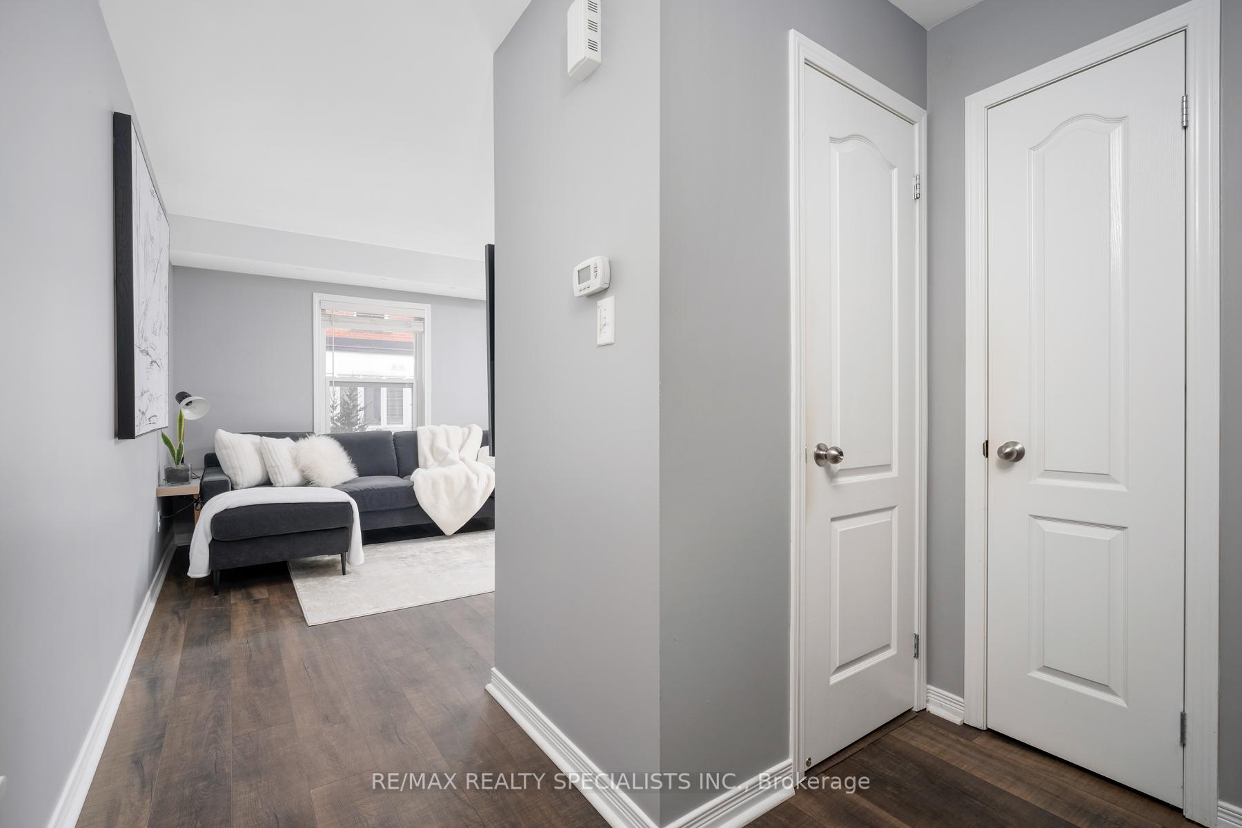 Photo 3 of Unit 4, 76 Munro Street, Toronto, South Riverdale — HOMEH