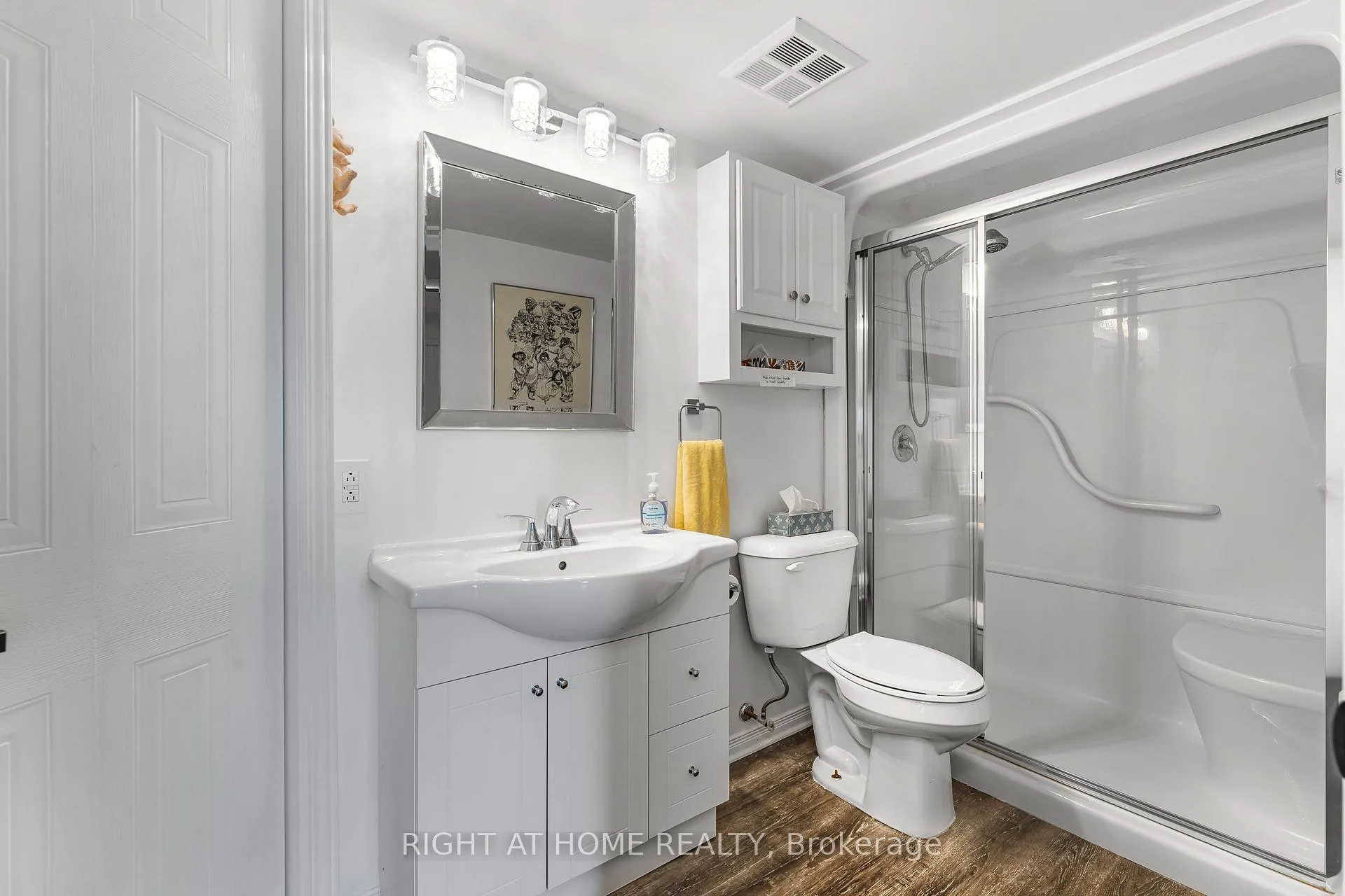 Photo 22 of Unit 707, 81 Scott Street, St. Catharines, Lakeport — HOMEH