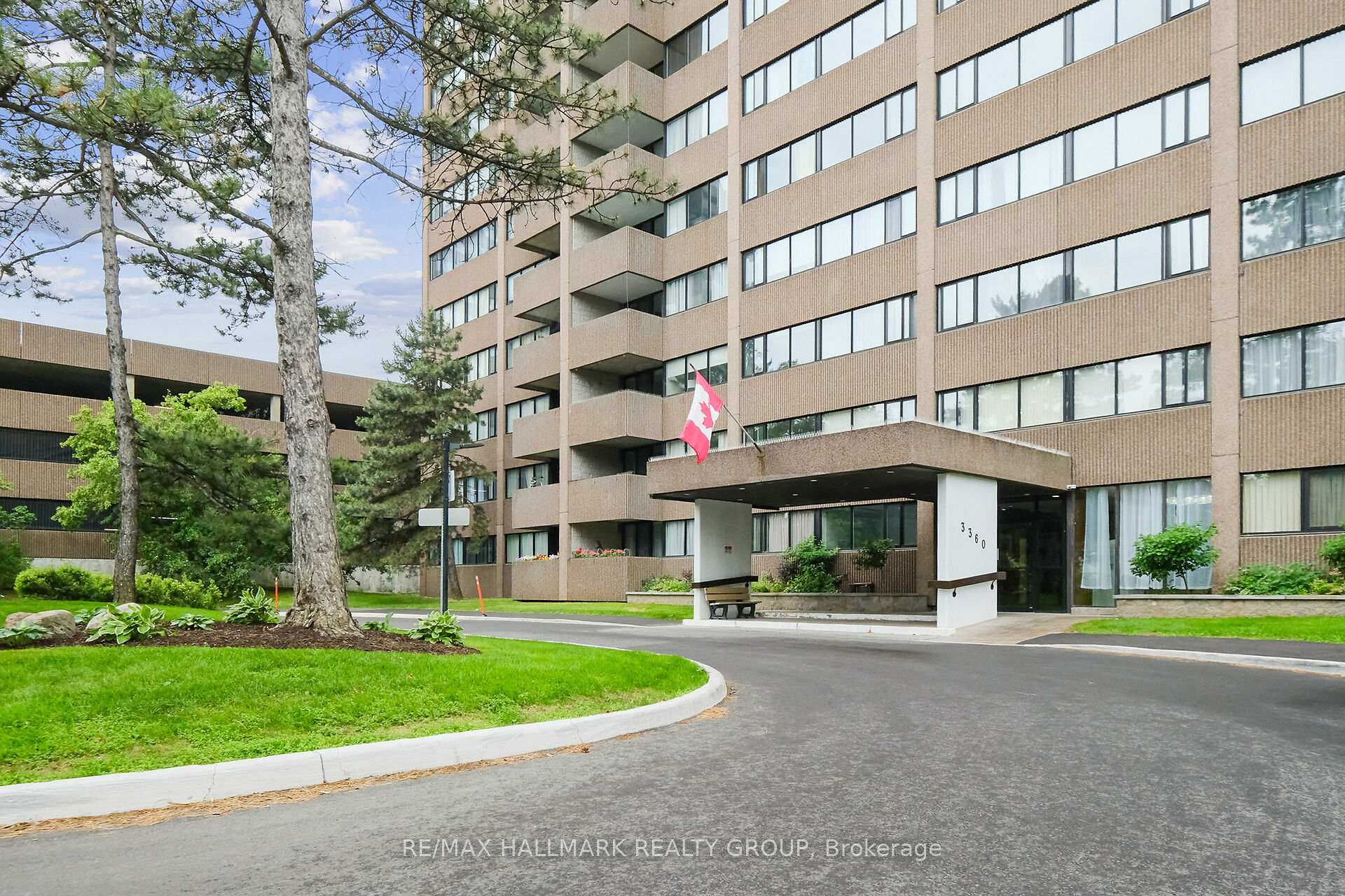 Photo 3 of Unit 1605, 3360 Southgate Road, Ottawa, South Keys — HOMEH