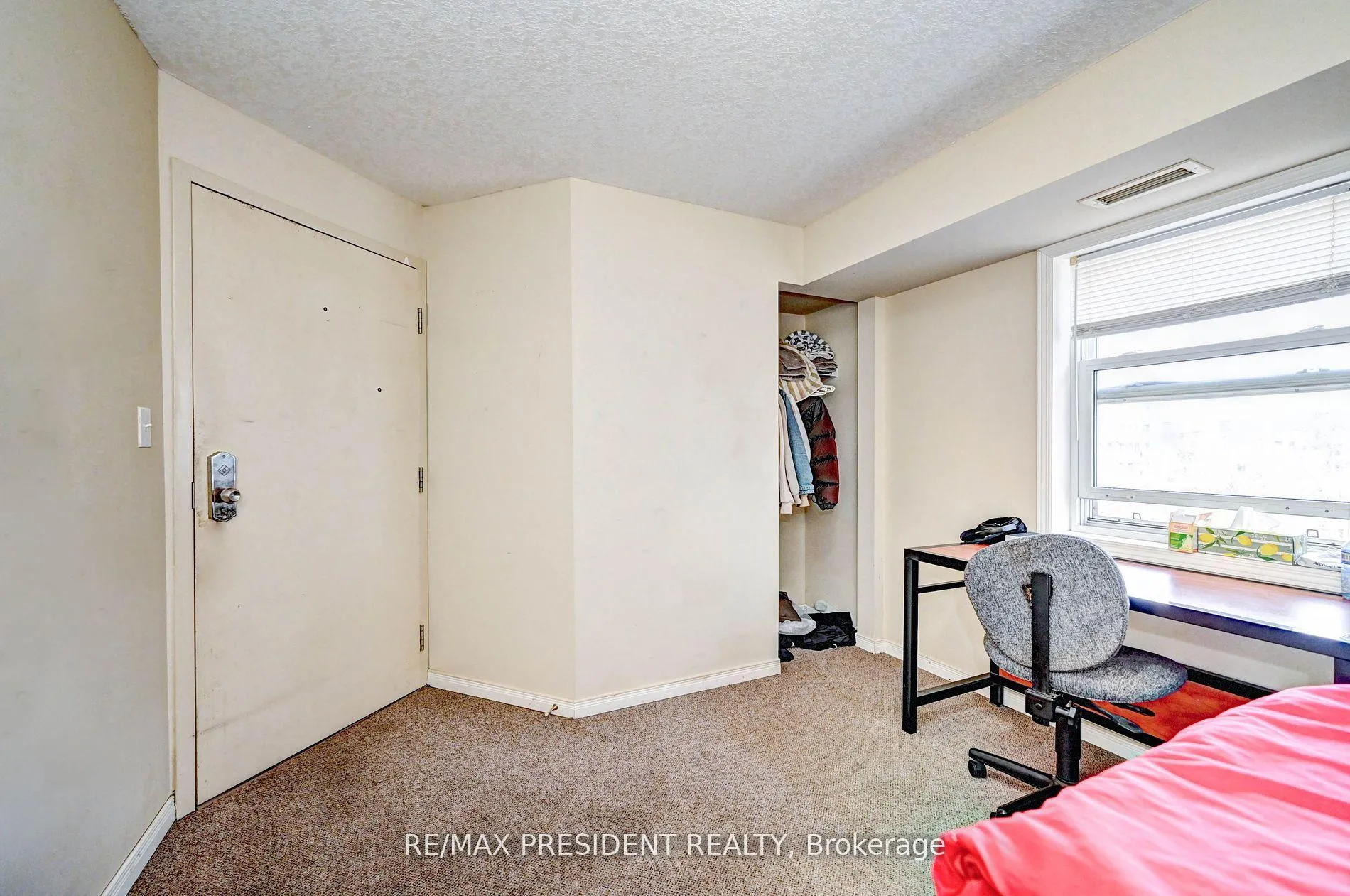Photo 13 of Unit 504, 261 Lester Street, Waterloo, Beechwood/University — HOMEH