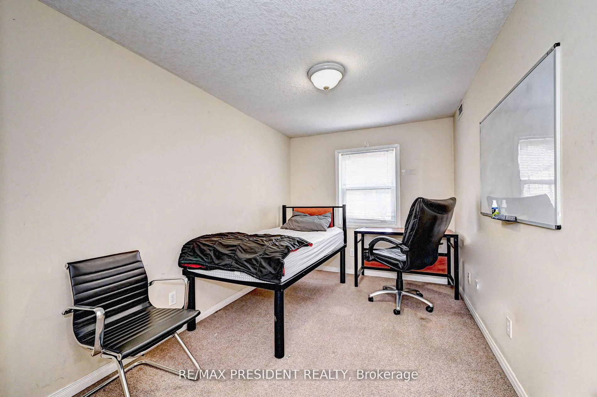 Photo 17 of Unit 504, 261 Lester Street, Waterloo, Beechwood/University — HOMEH