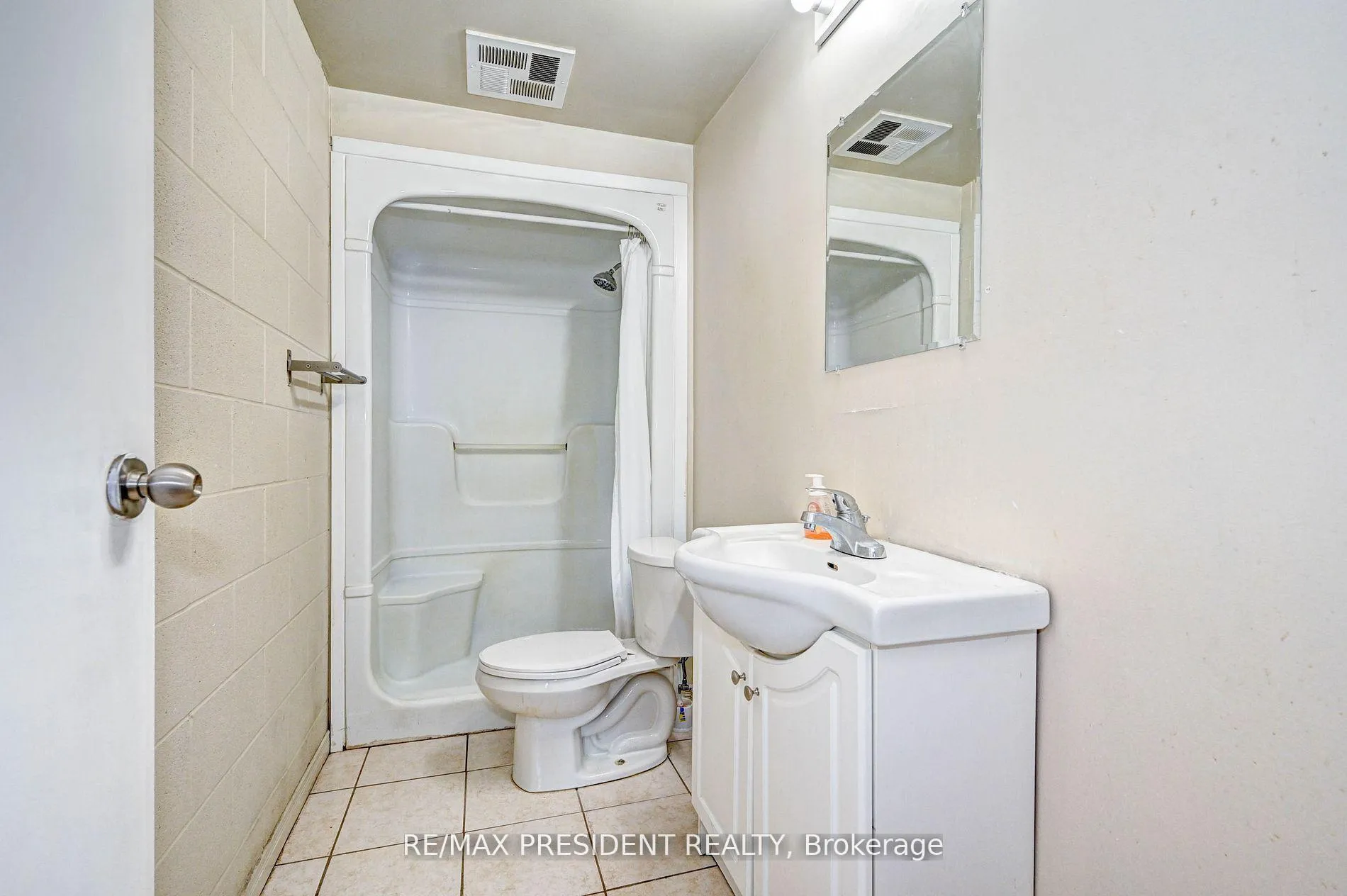Photo 24 of Unit 504, 261 Lester Street, Waterloo, Beechwood/University — HOMEH
