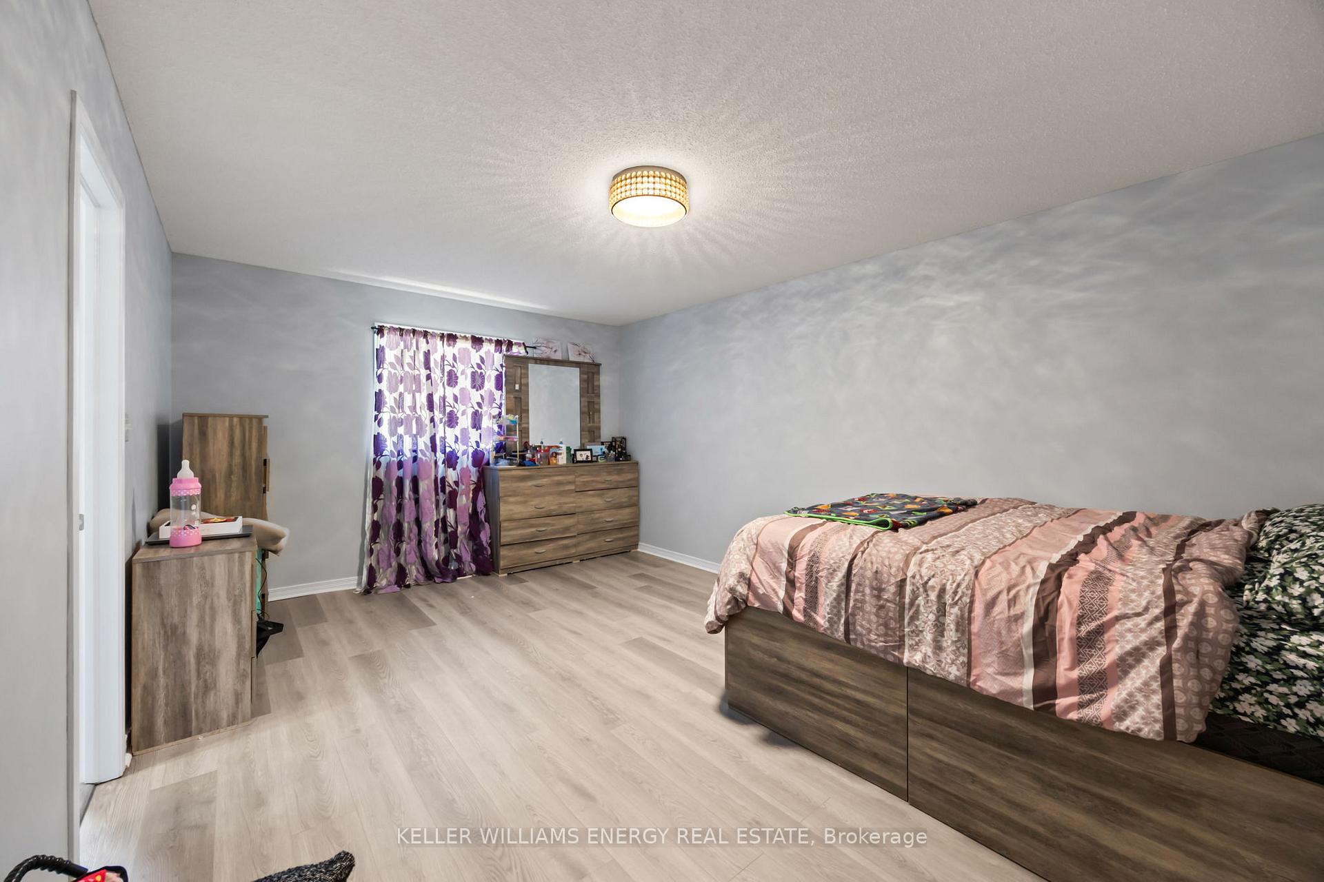 Photo 19 of 85 Winchester Terrace, Barrie, Rural Barrie Southeast — HOMEH