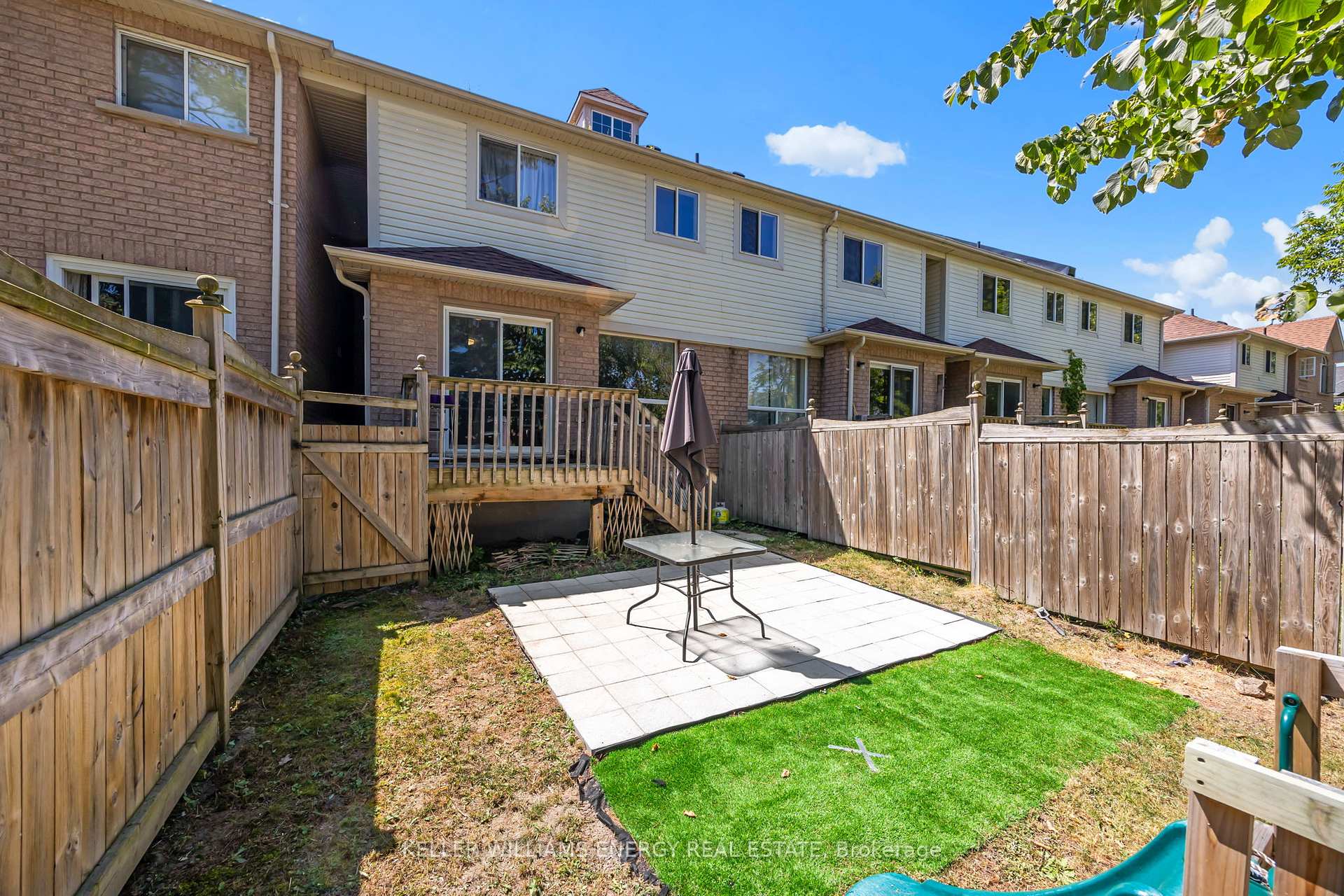 Photo 22 of 85 Winchester Terrace, Barrie, Rural Barrie Southeast — HOMEH