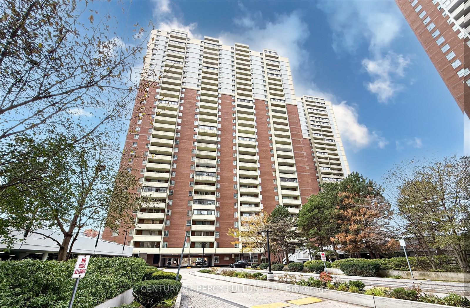 Photo 1 of Unit 605, 1 Massey Square, Toronto, Crescent Town — HOMEH
