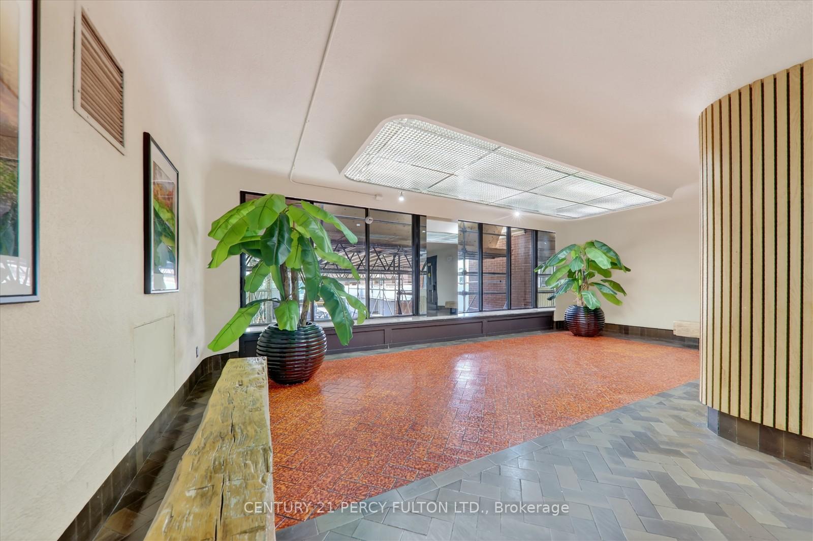 Photo 7 of Unit 605, 1 Massey Square, Toronto, Crescent Town — HOMEH