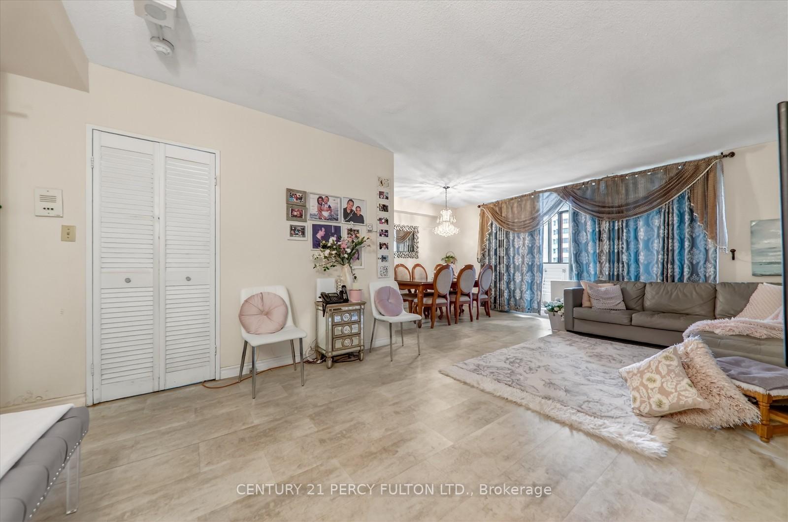 Photo 11 of Unit 605, 1 Massey Square, Toronto, Crescent Town — HOMEH